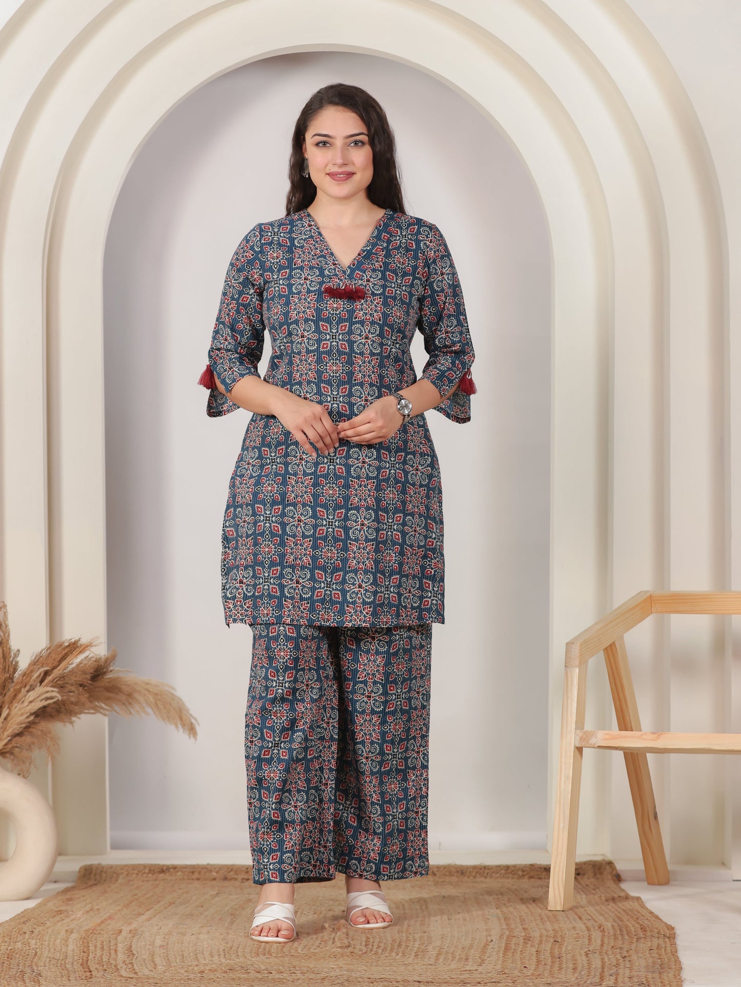Kantha Cotton Geometric Straight Blue Kurta