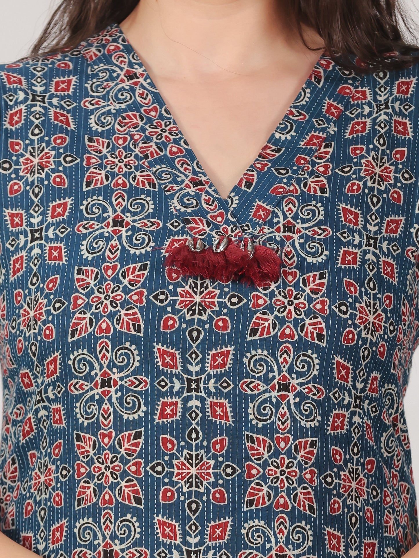 Kantha Cotton Geometric Straight Blue Kurta