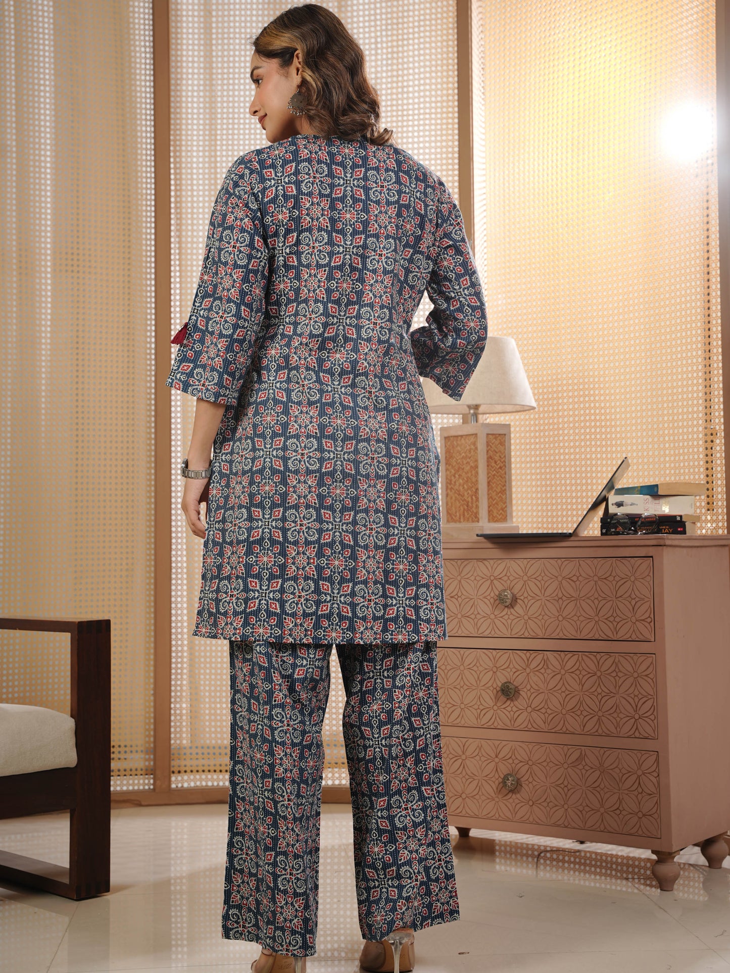 Kantha Cotton Geometric Straight Blue Kurta