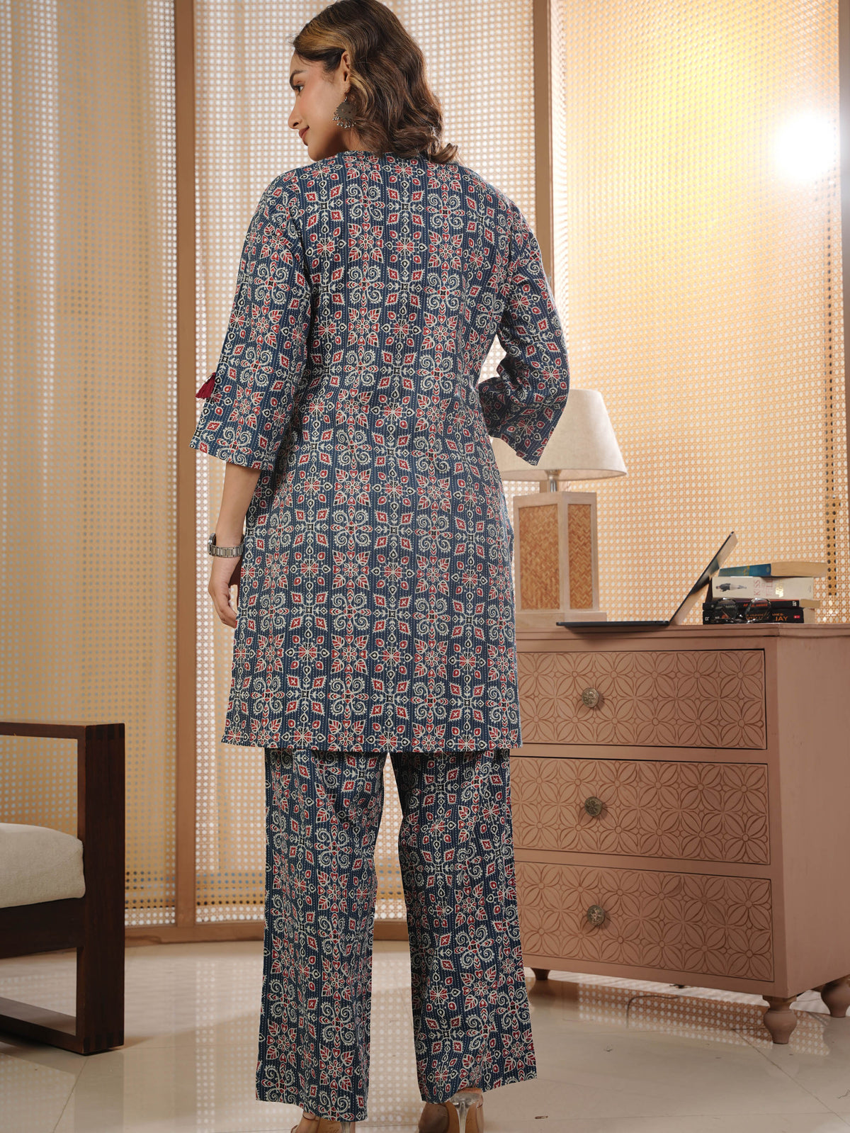 Kantha Cotton Geometric Straight Blue Kurta