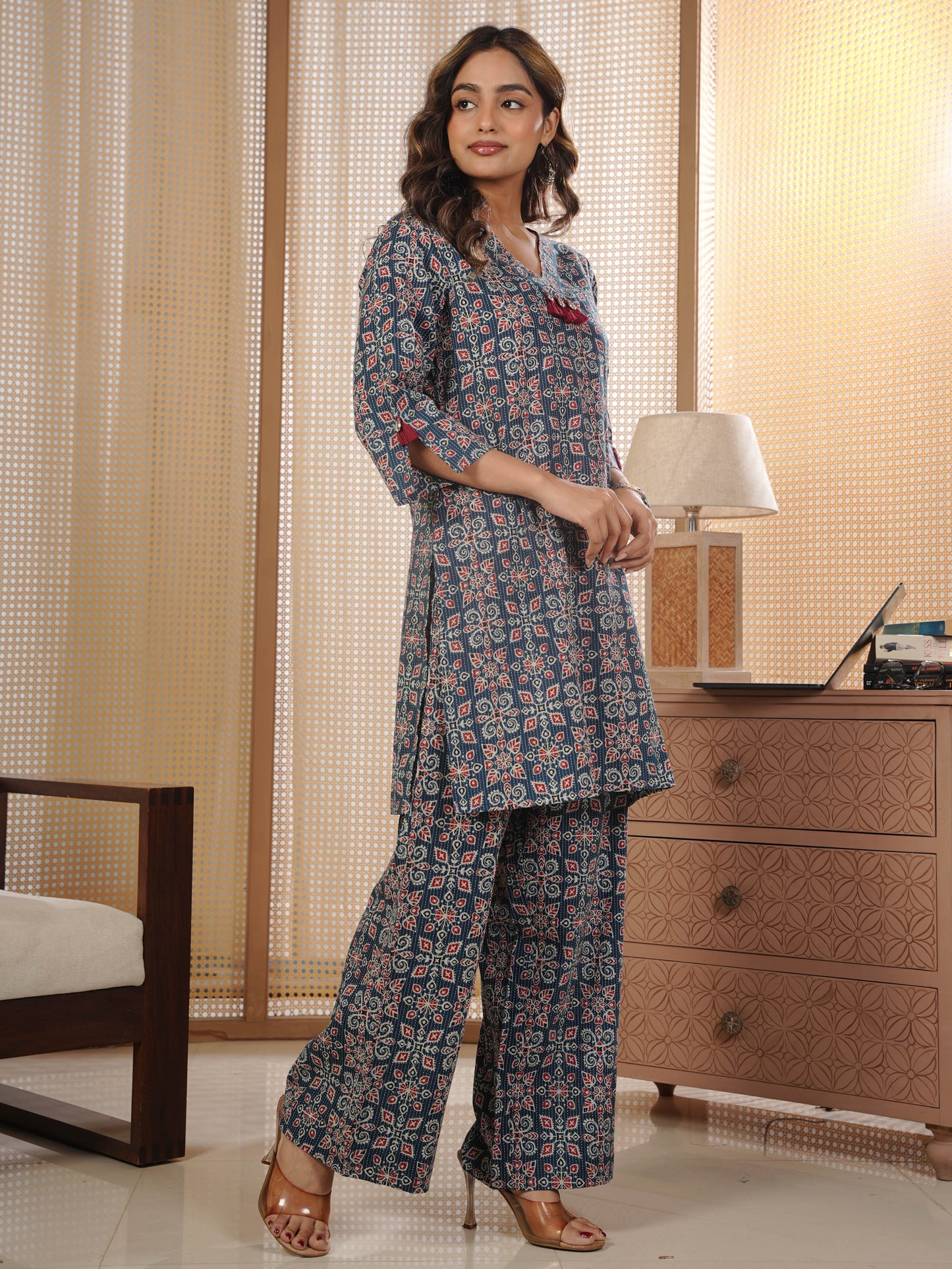 Kantha Cotton Geometric Straight Blue Kurta