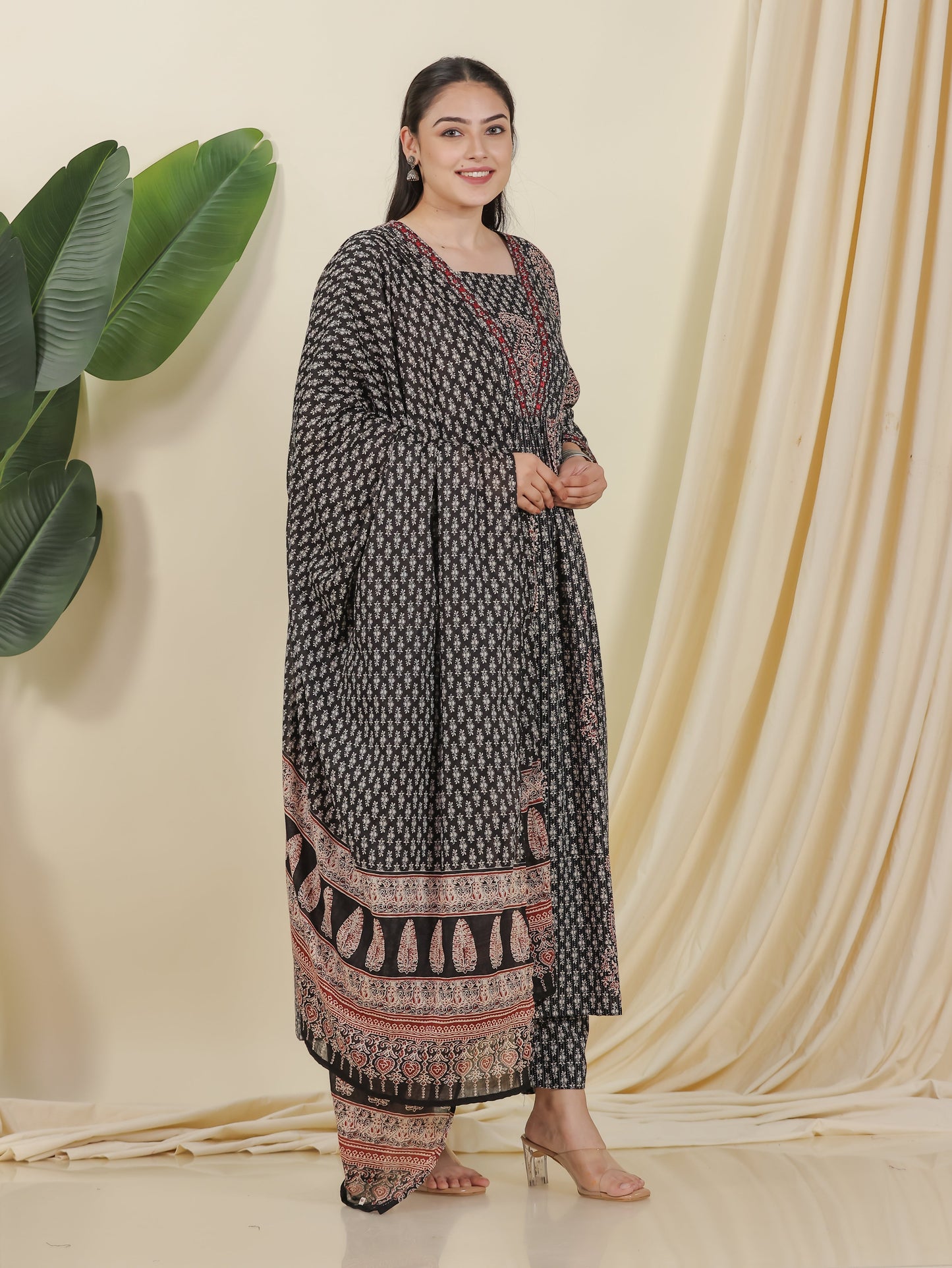 Cotton Voile Butti Black Dupatta