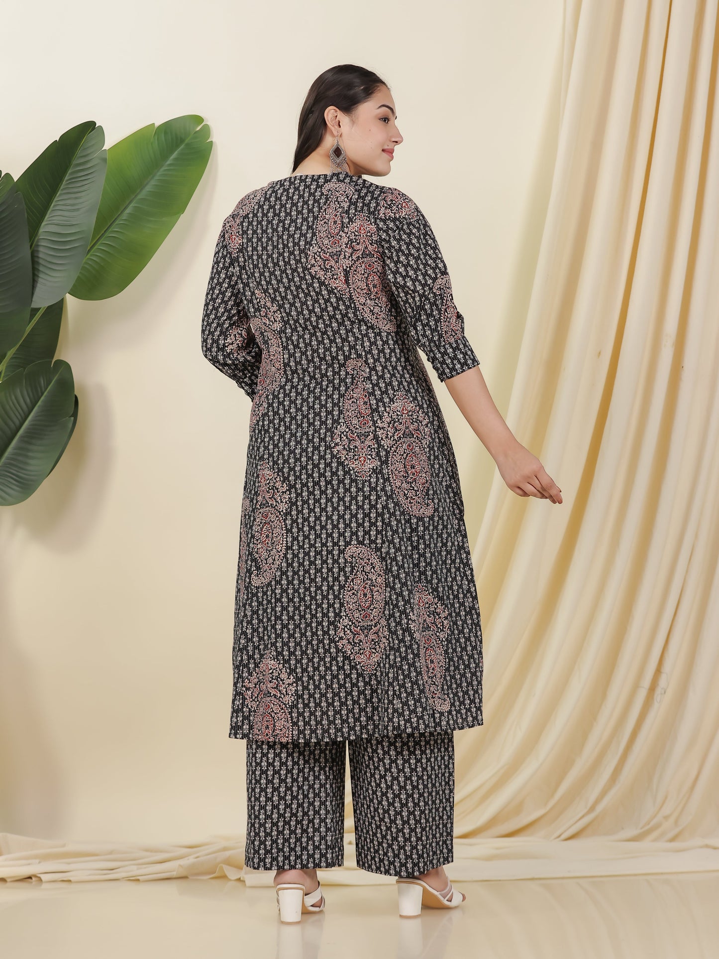 Embroidered Kantha Cotton Paisley Flared Black Kurta
