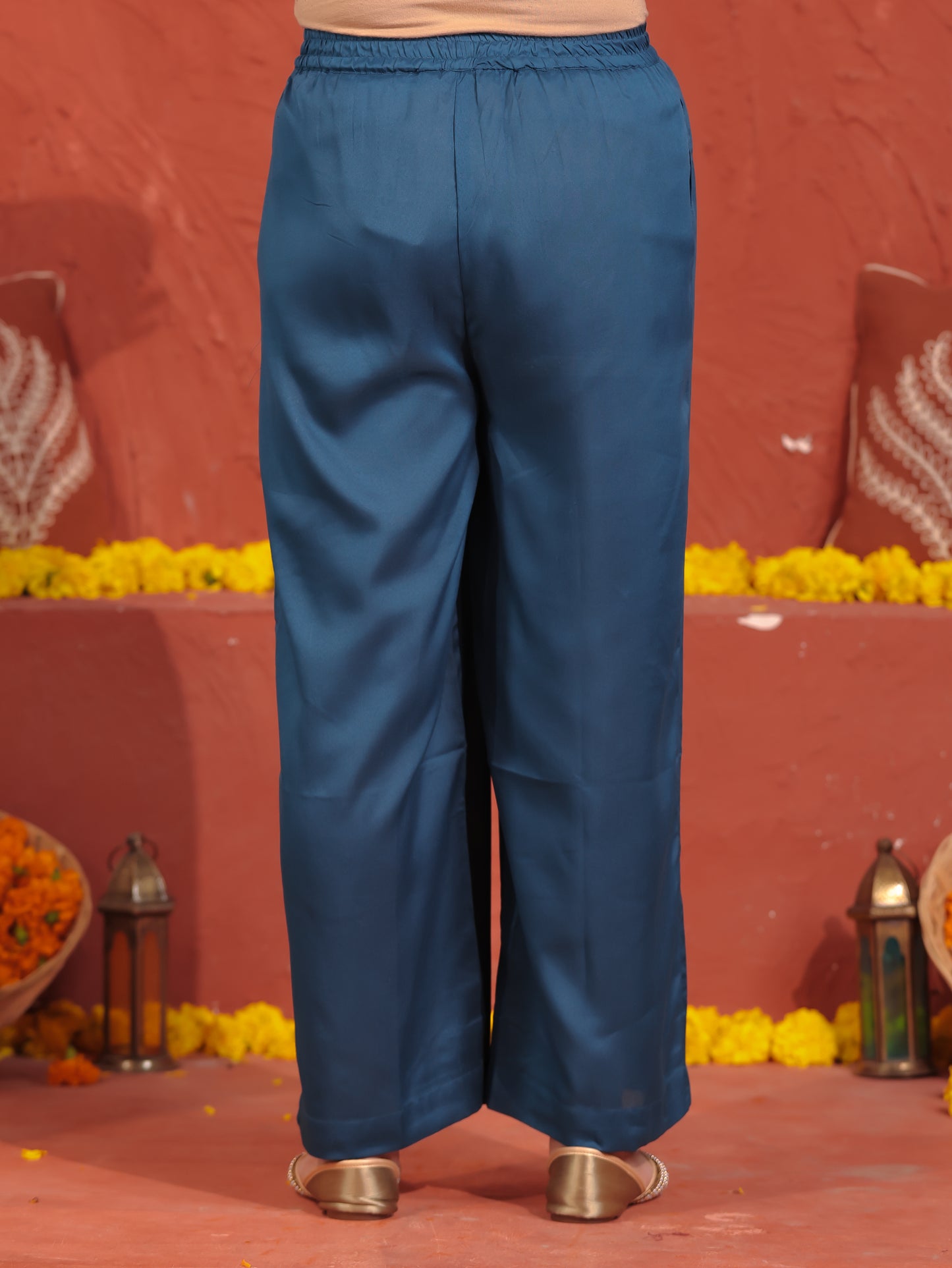 Crepe Solid Straight Blue Kurta