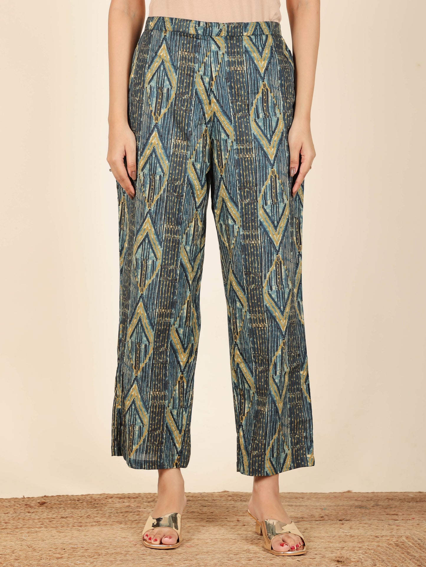 Soft Cotton Paisley Straight Blue Kurta