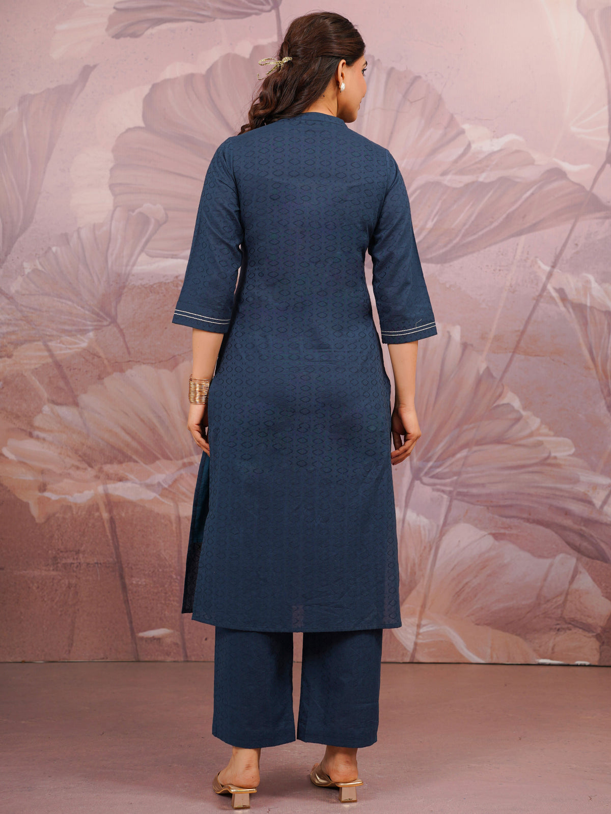 Embroidered Cotton Dobby Solid Straight Blue Kurta