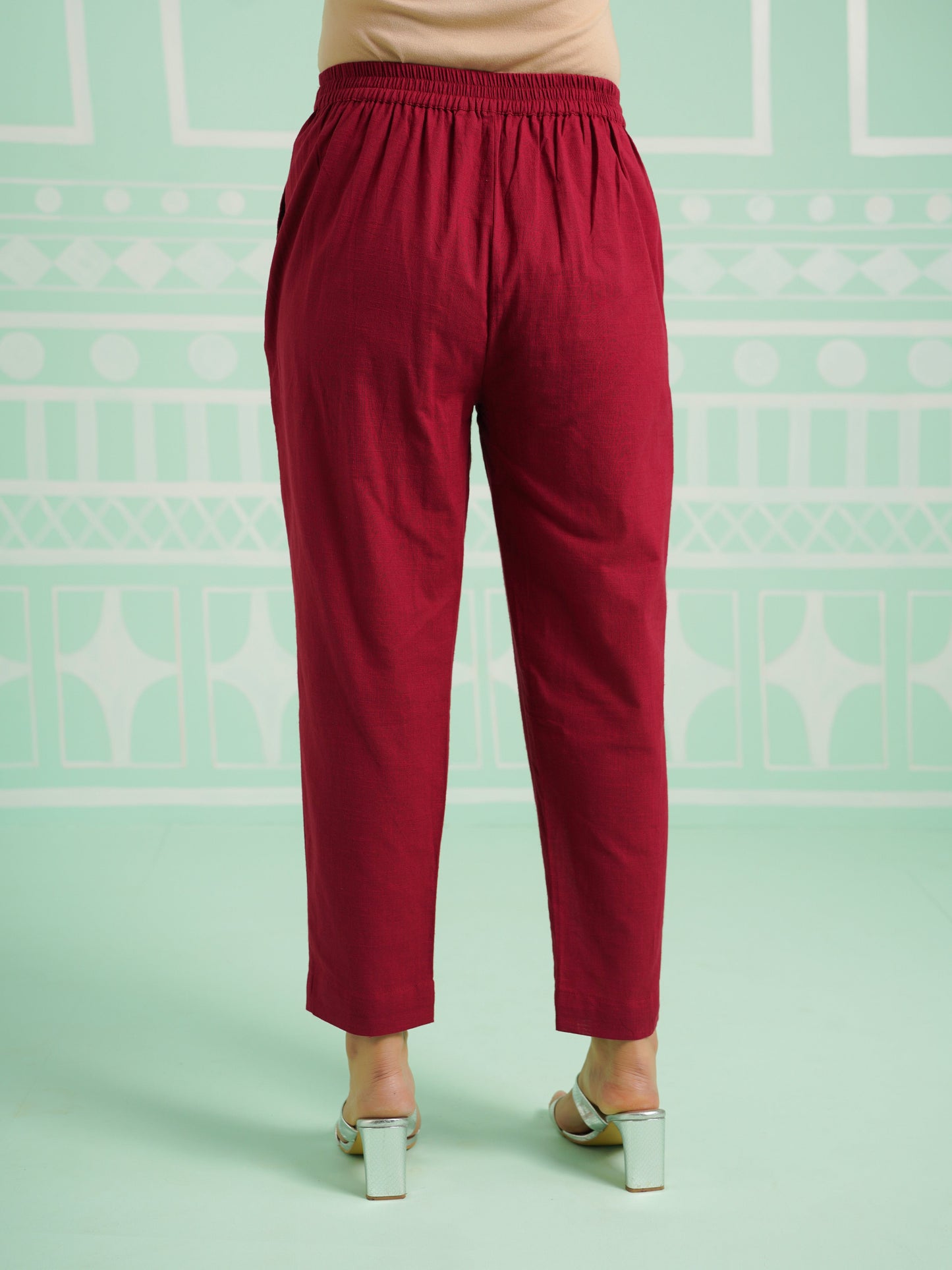 Linen Cotton Solid Maroon Tapered Trousers