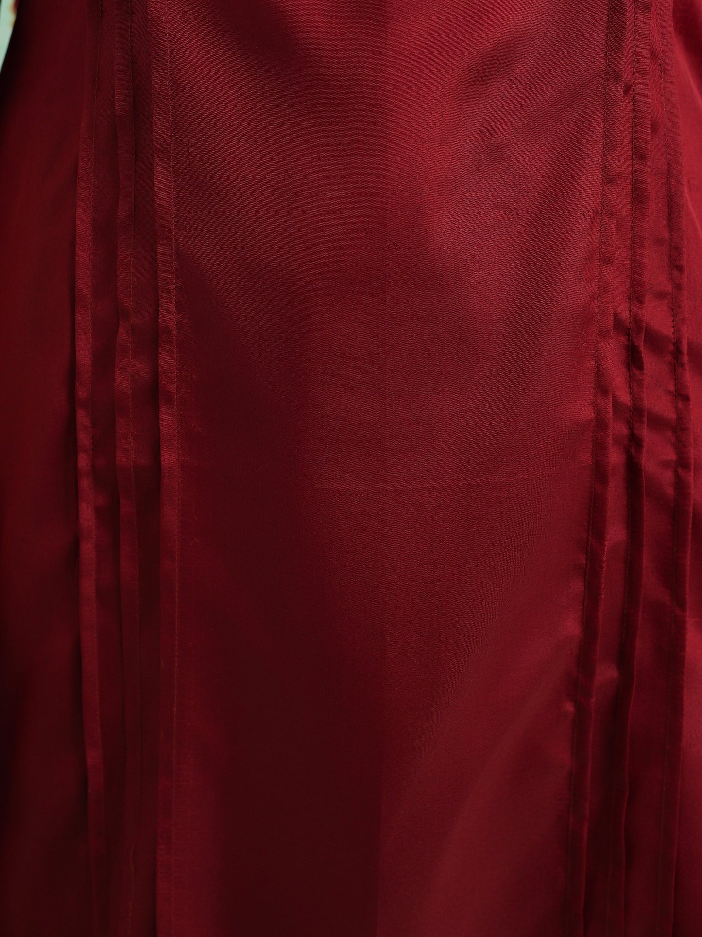 Crepe Solid Straight Maroon Kurta
