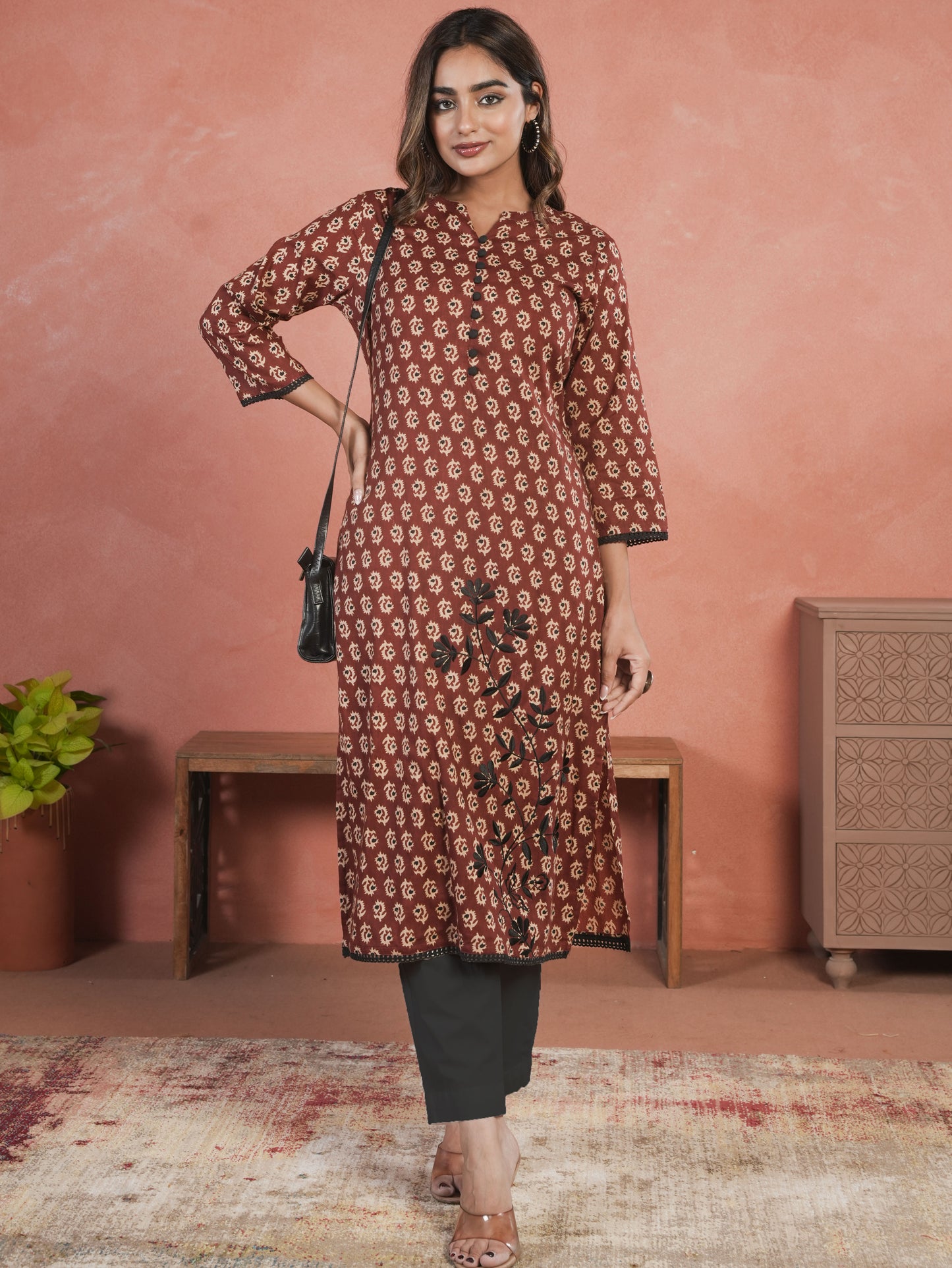 Embroidered Soft Cotton Butti Straight Maroon Kurta