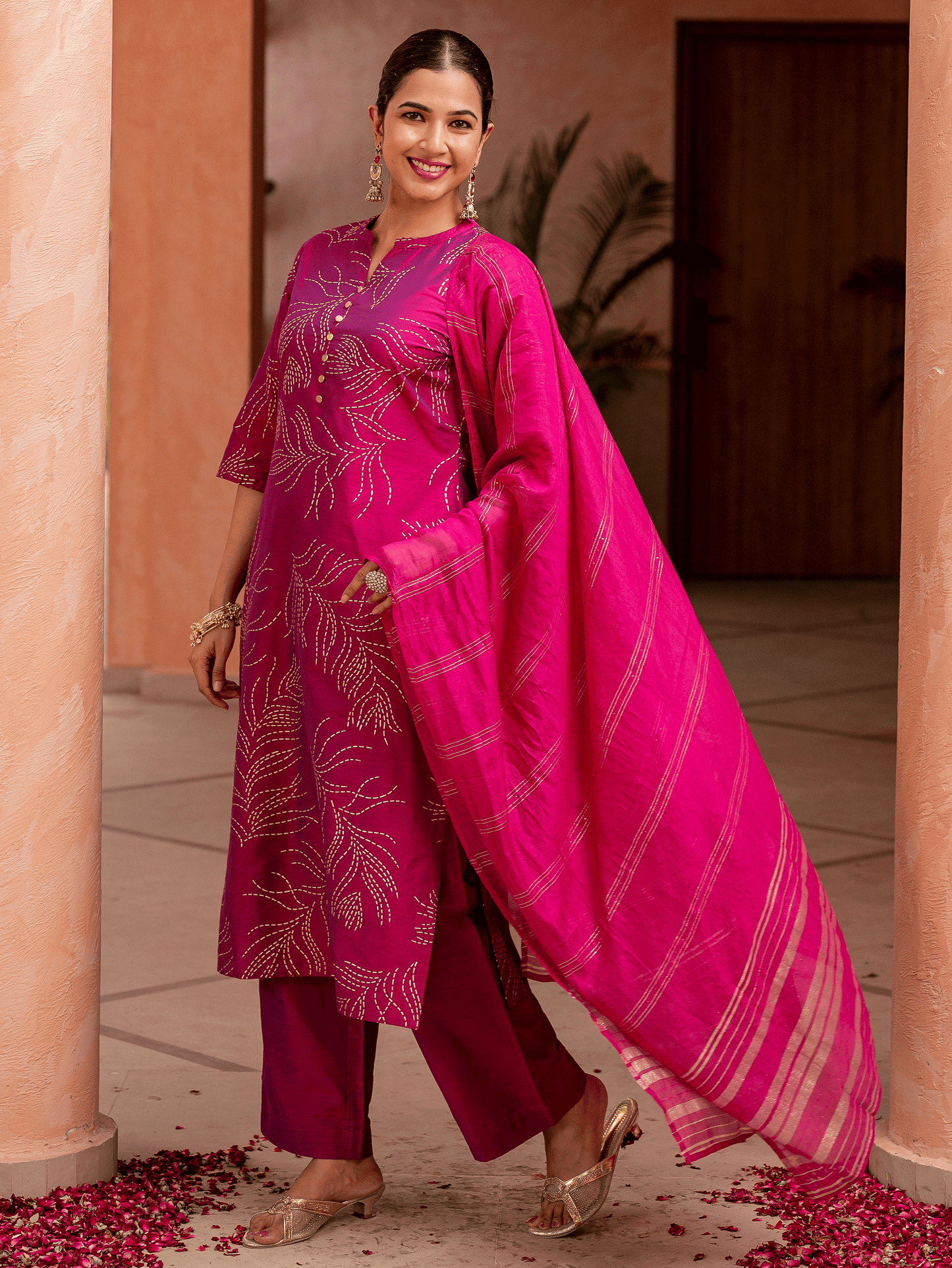 Georgette Solid Pink Dupatta