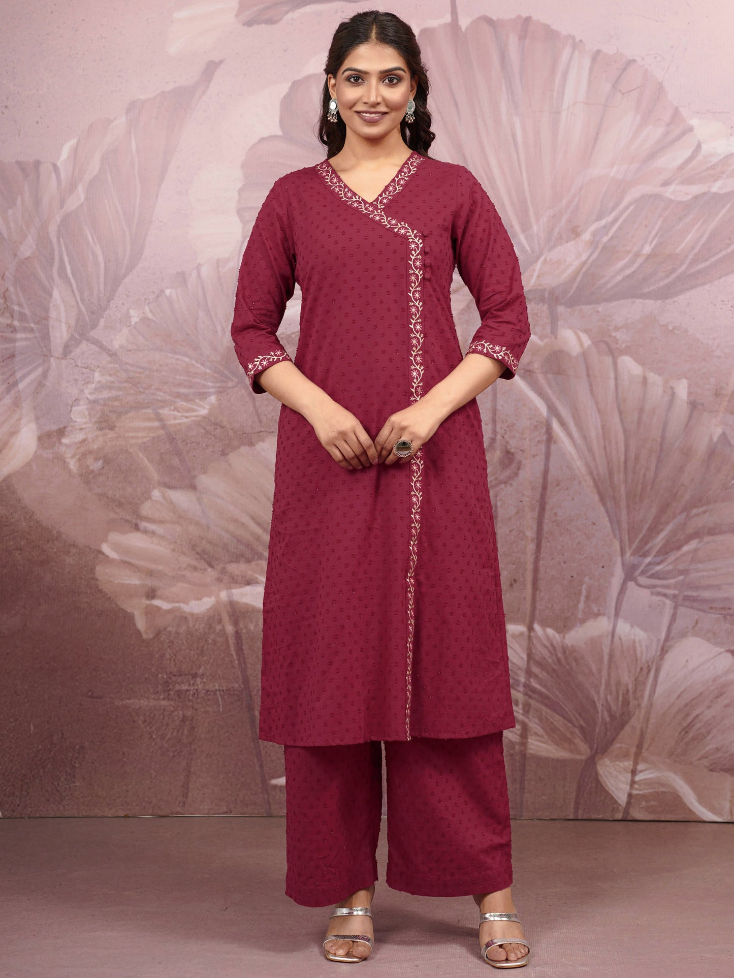Embroidered Cotton Dobby Solid Straight Maroon Kurta