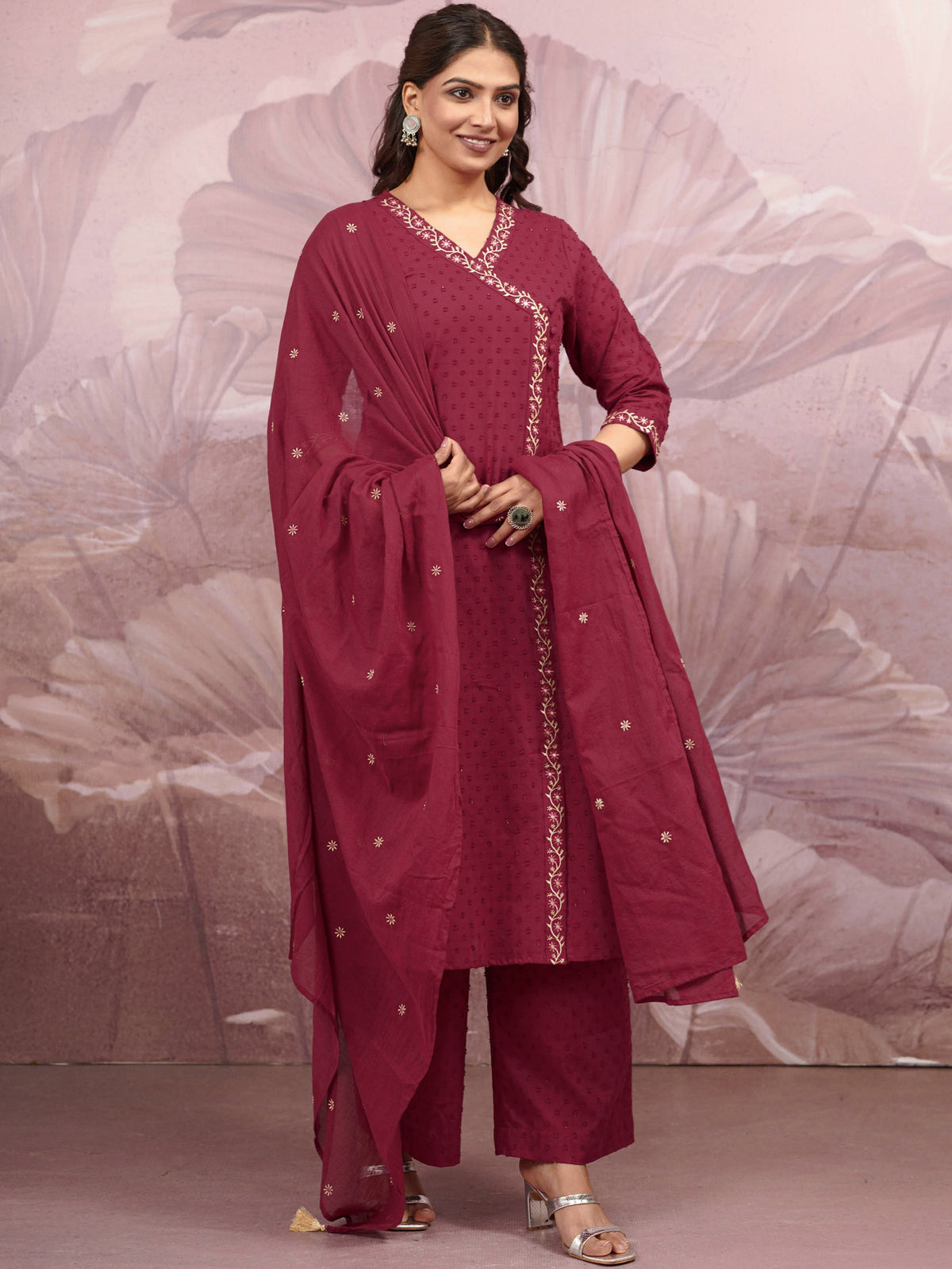 Embroidered Cotton Dobby Solid Straight Maroon Kurta