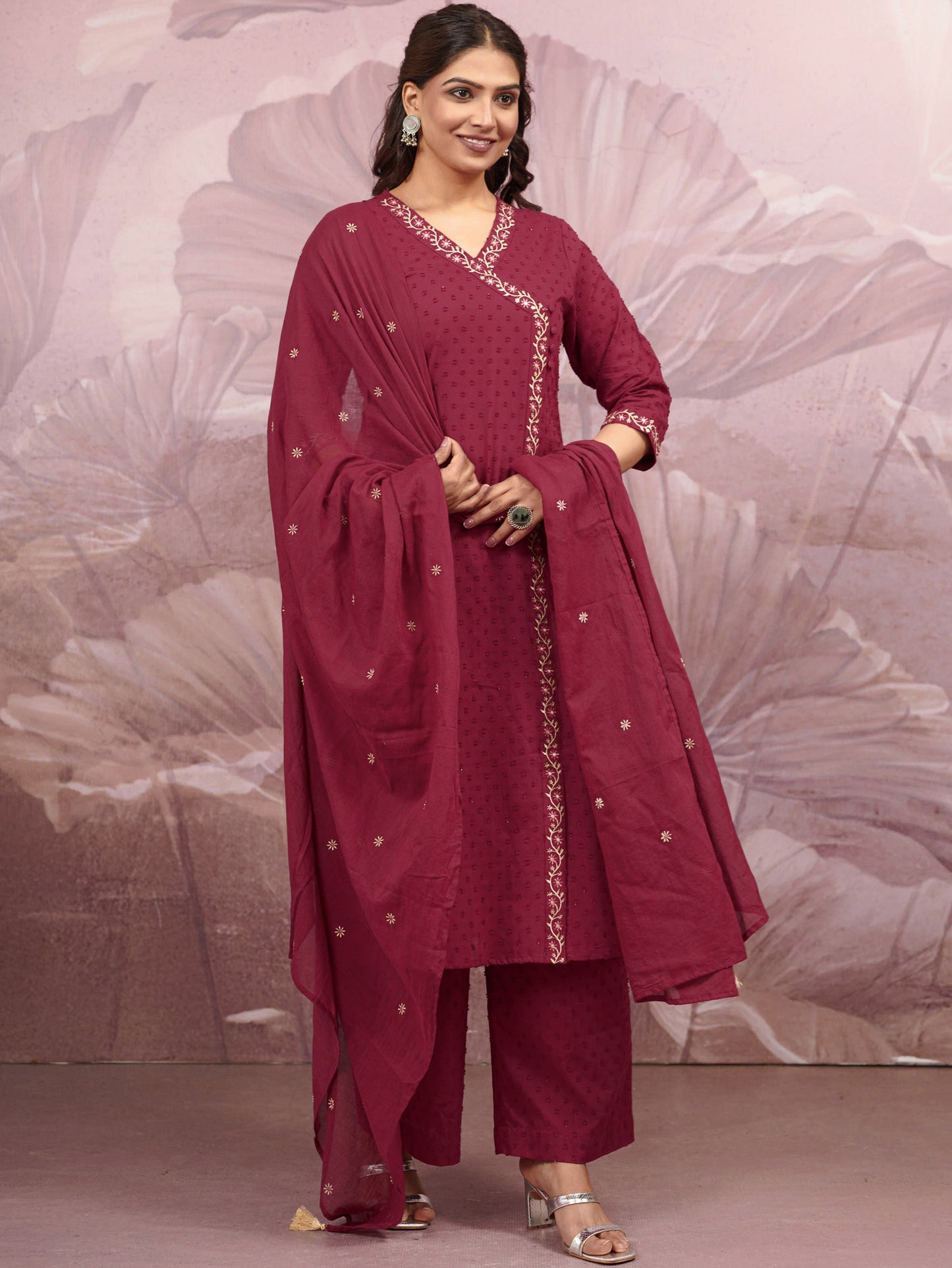 Embroidered Cotton Dobby Solid Straight Maroon Kurta
