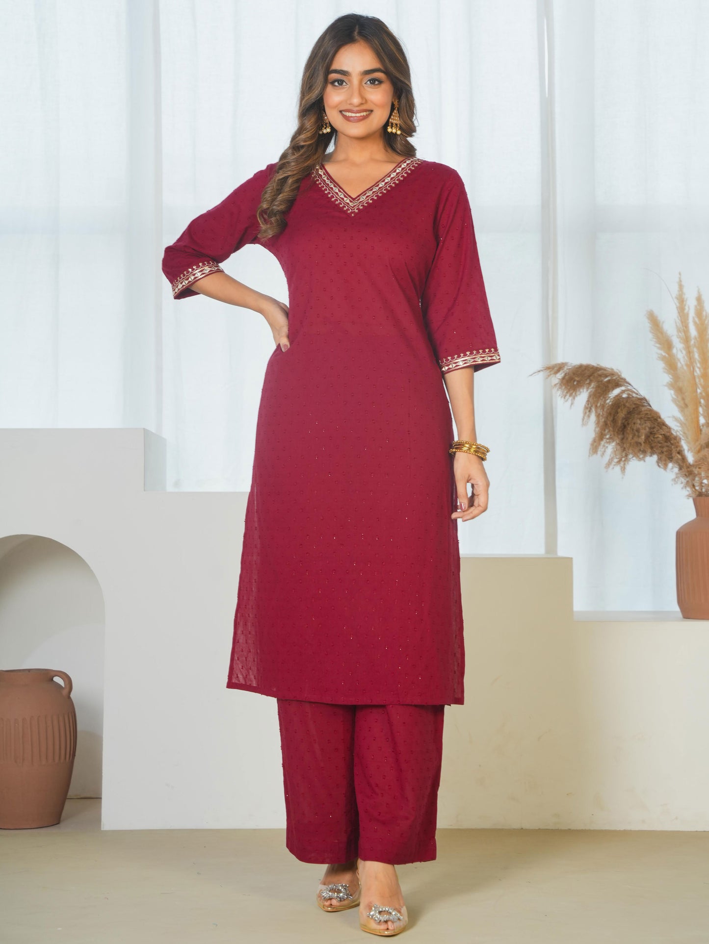 Embroidered Cotton Dobby Solid Straight Maroon Kurta