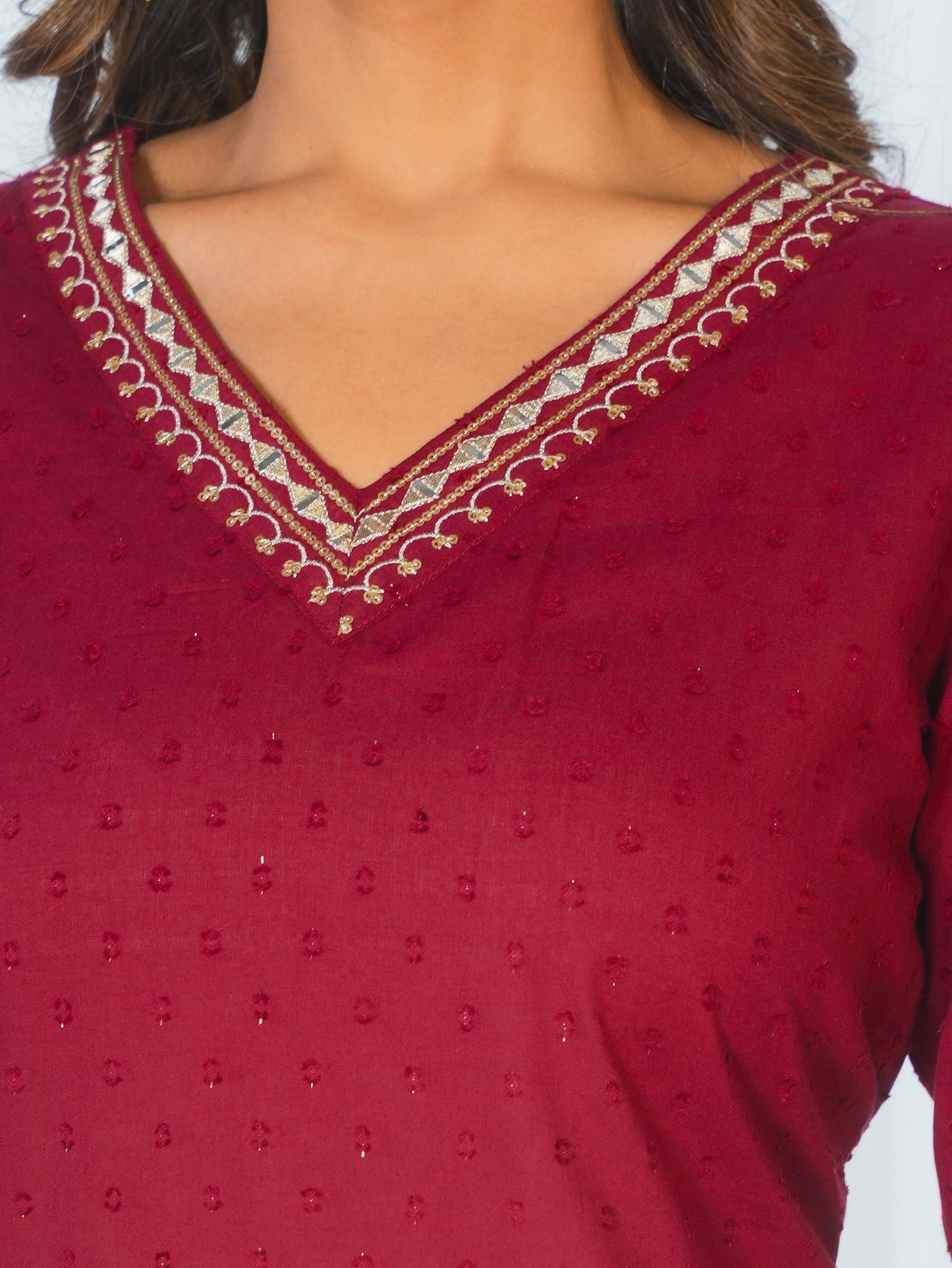 Embroidered Cotton Dobby Solid Straight Maroon Kurta