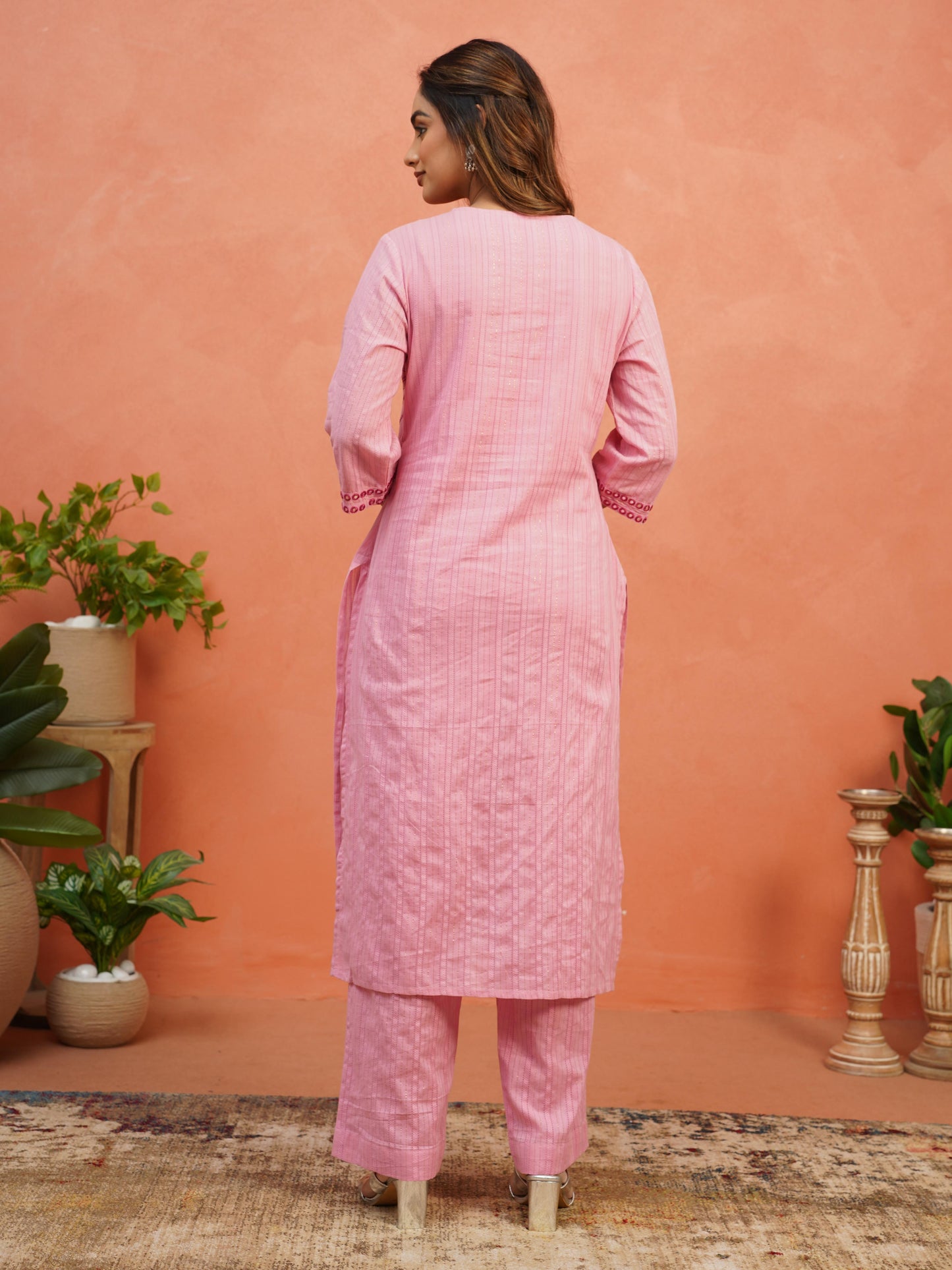 Embroidered Lurex Dobby Cotton Solid Straight Pink Kurta