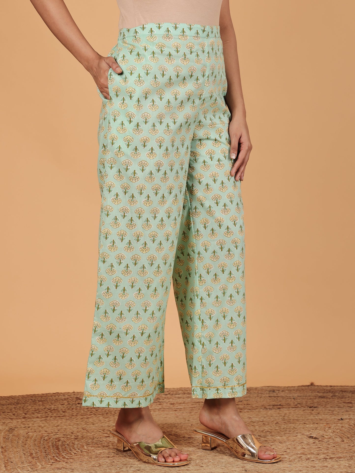 Soft Cotton Floral Straight Green Kurta