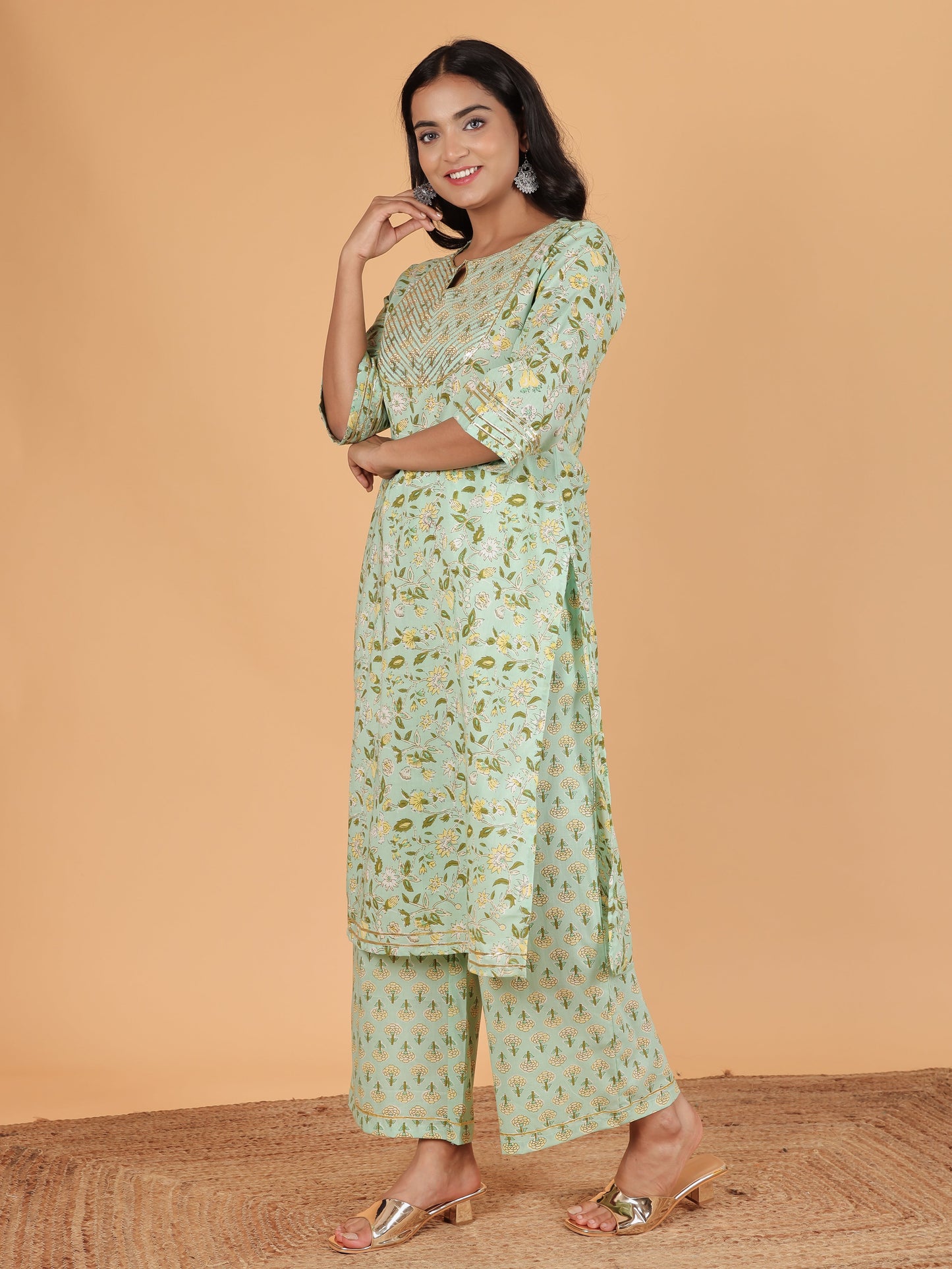 Soft Cotton Floral Straight Green Kurta