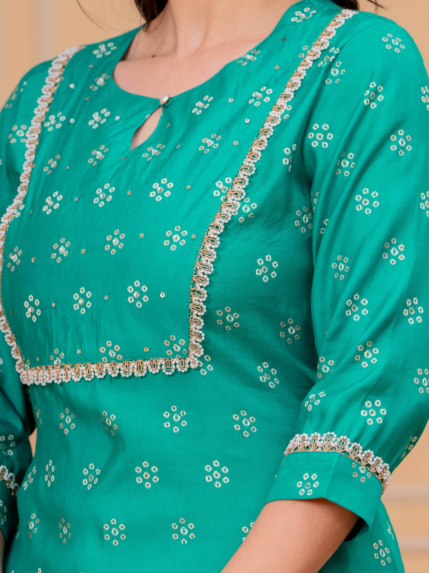 Embroidered Blended Silk Butti Straight Green Kurta