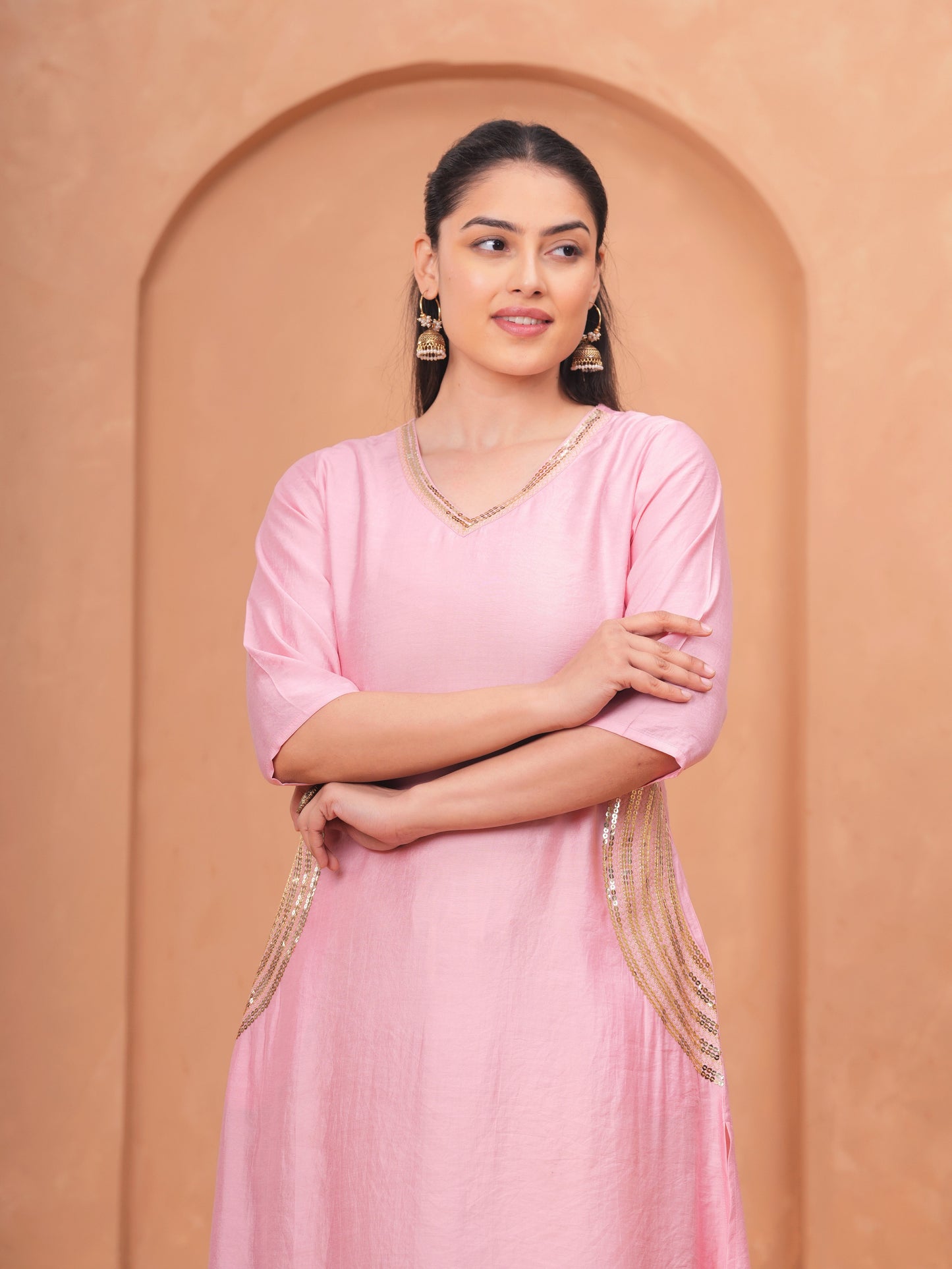 Embroidered Blended Silk Solid Straight Pink Kurta