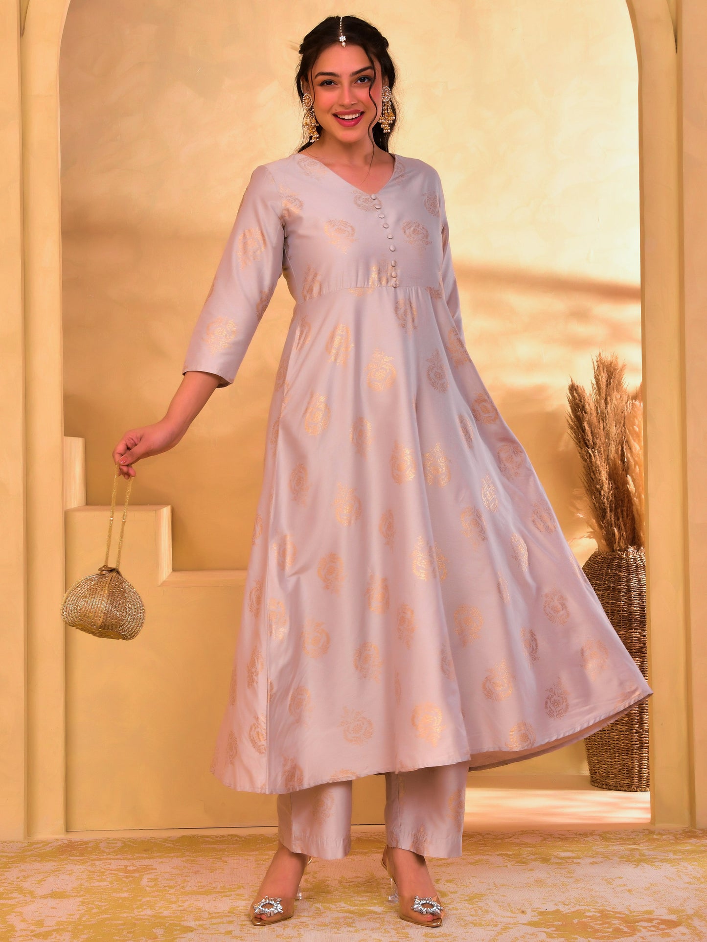 PST Butta Anarkali Beige Kurta