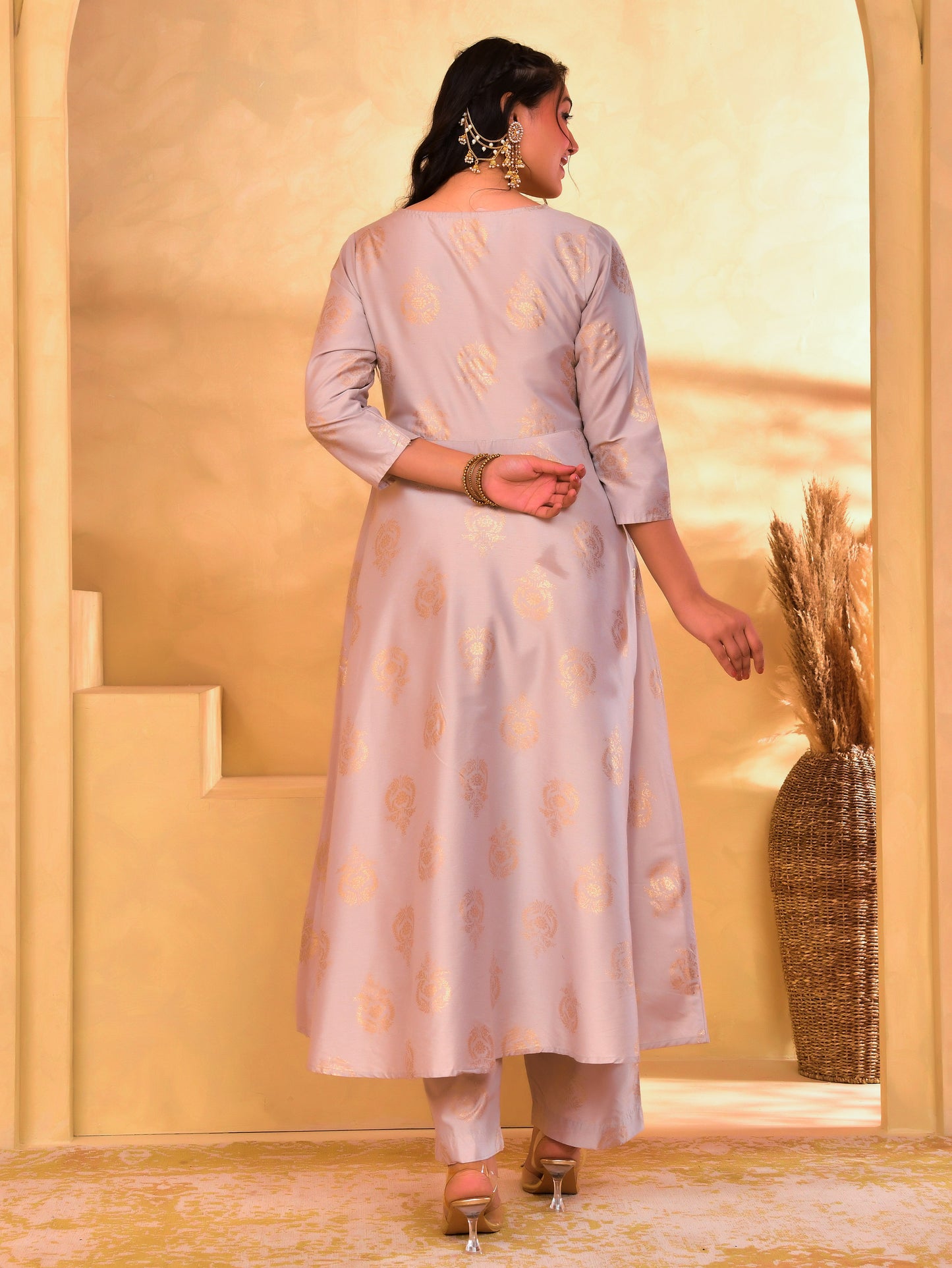 PST Butta Anarkali Beige Kurta