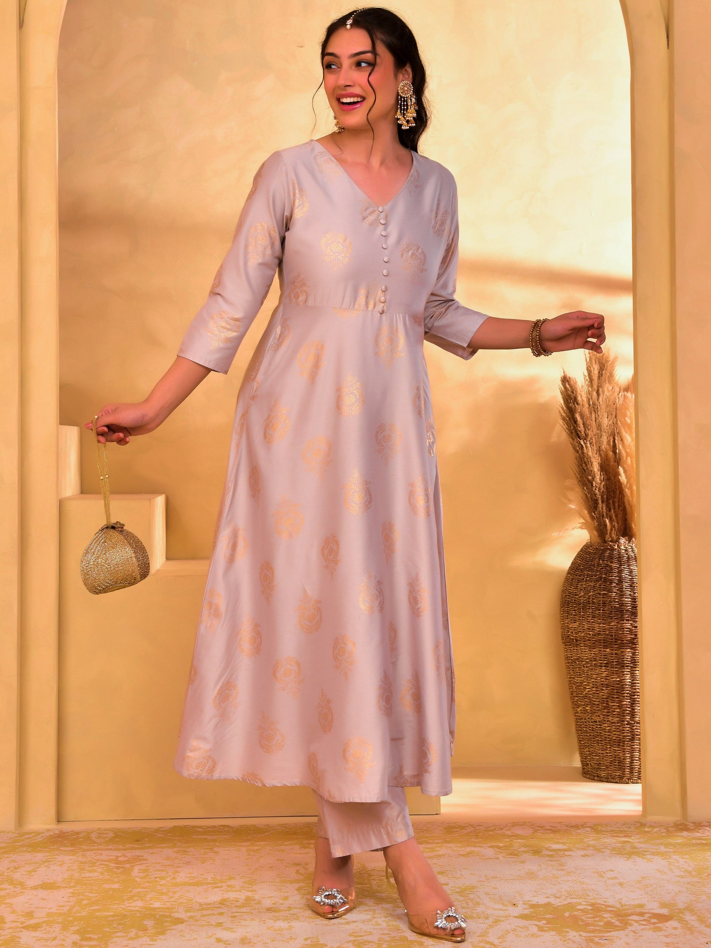 PST Butta Anarkali Beige Kurta