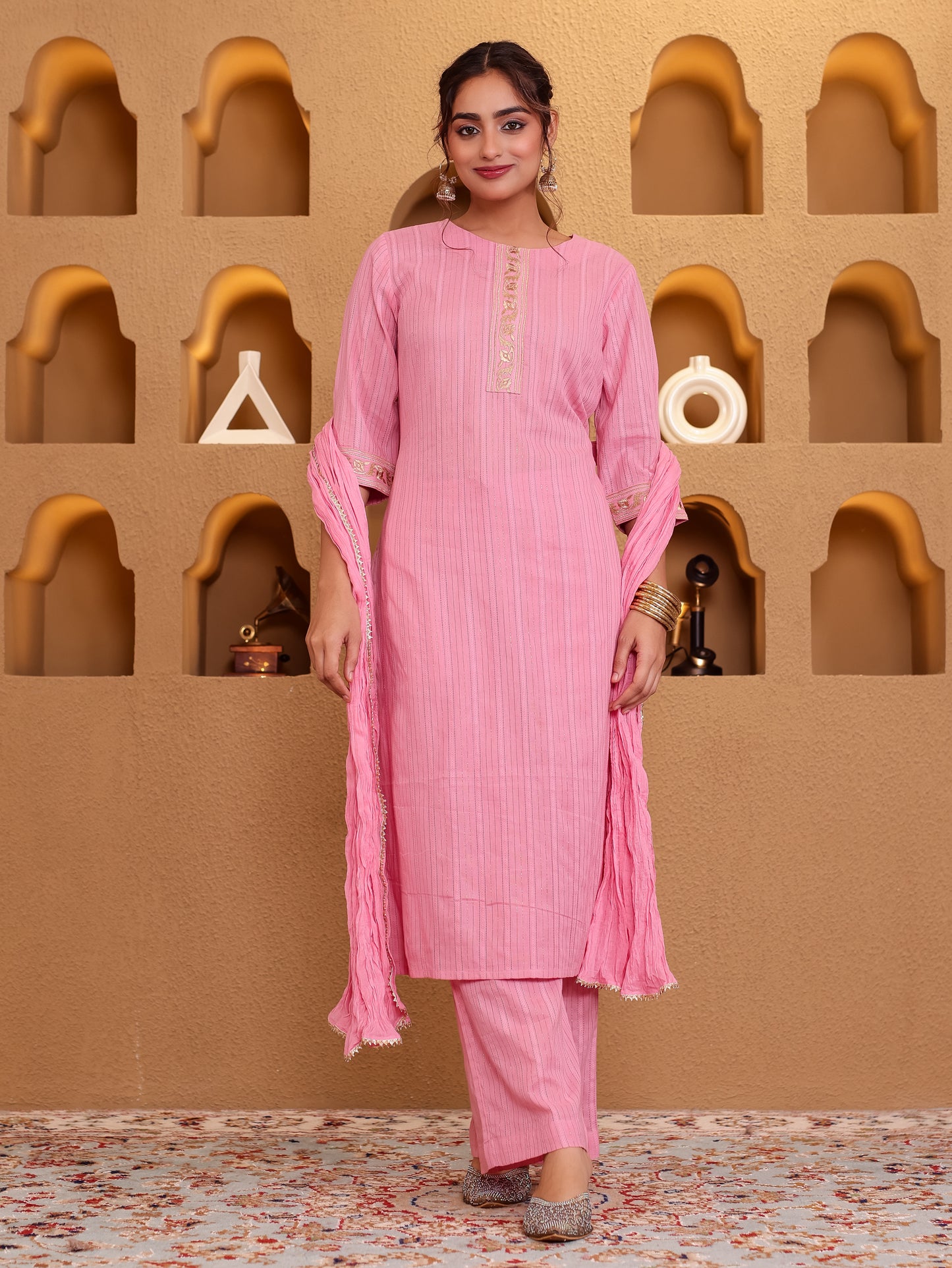 Embroidered Lurex Cotton Solid Straight Baby Pink Kurta