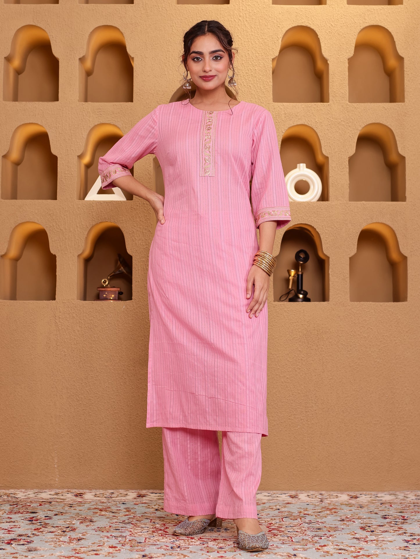 Embroidered Lurex Cotton Solid Straight Baby Pink Kurta