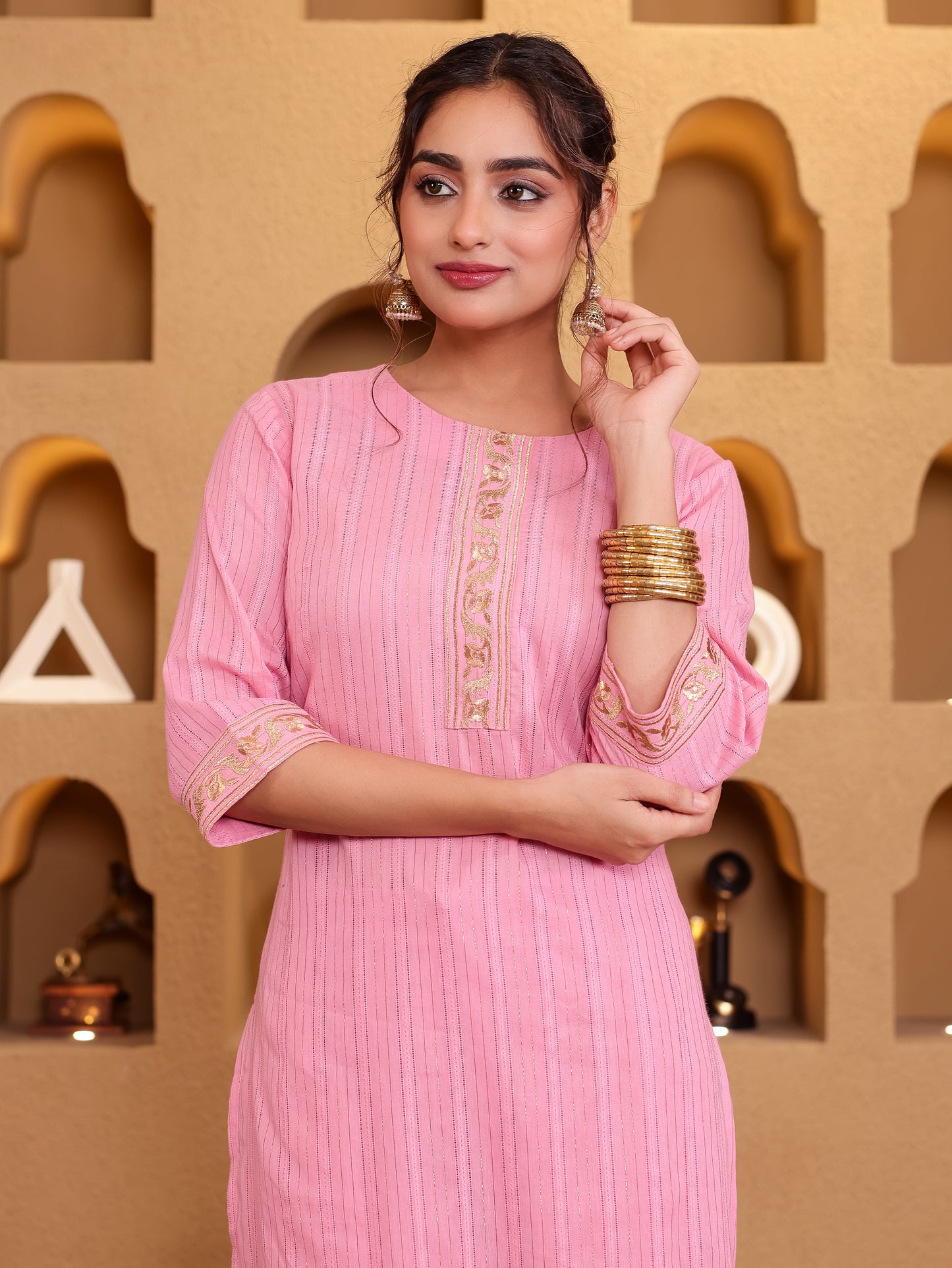 Embroidered Lurex Cotton Solid Straight Baby Pink Kurta