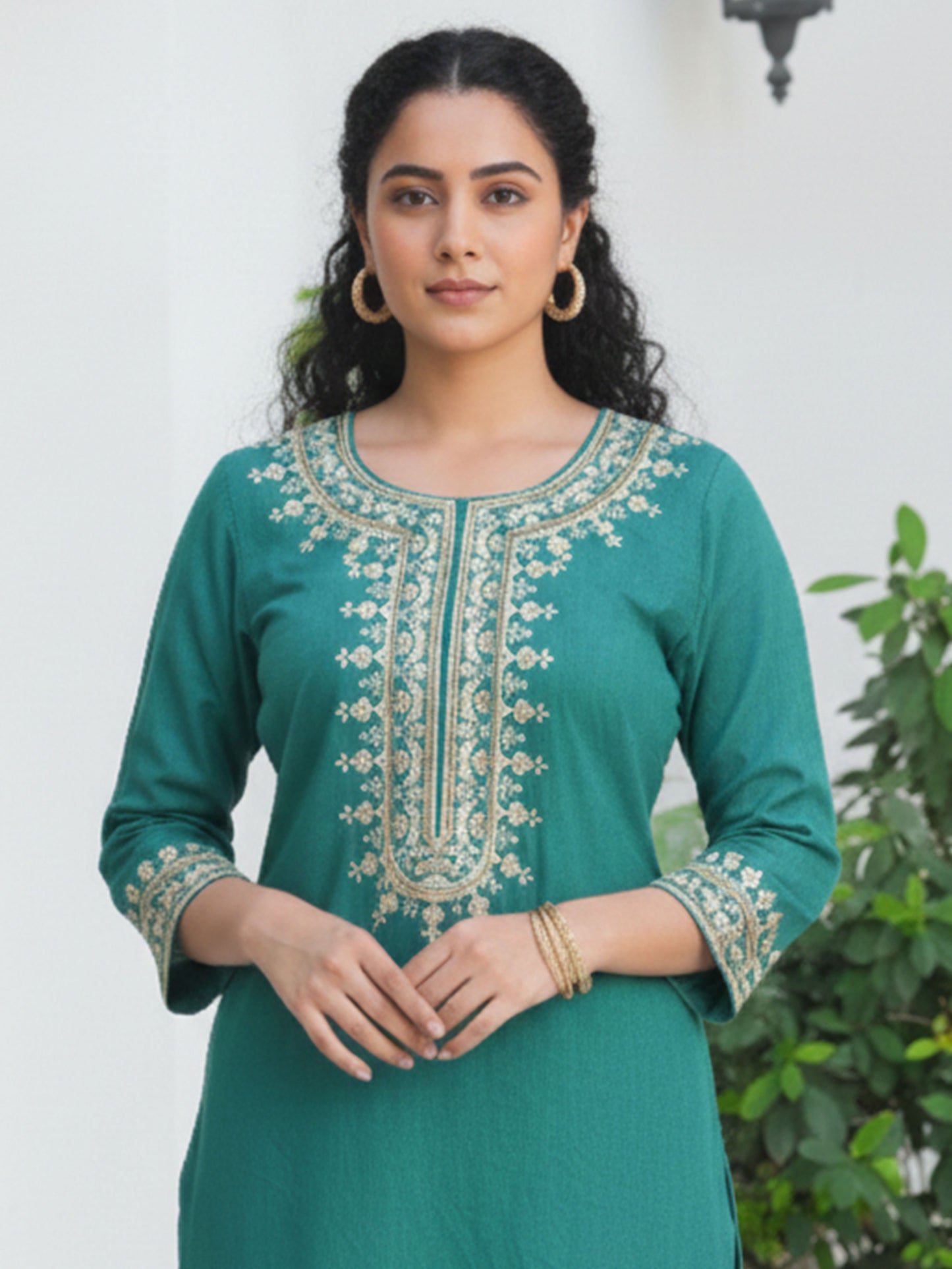 Embroidered Cotton Slub Solid Straight Blue Kurta