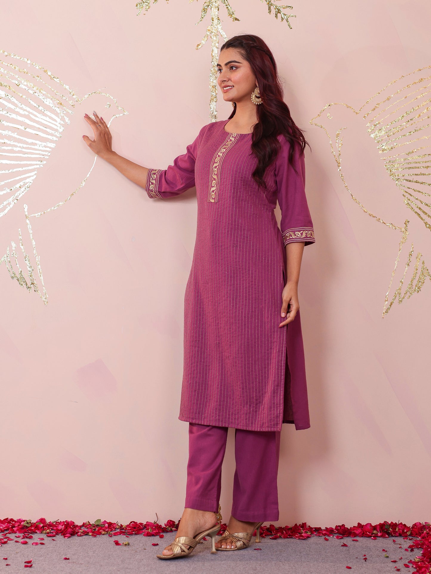 Embroidered Soft Cotton Solid Straight Purple Kurta