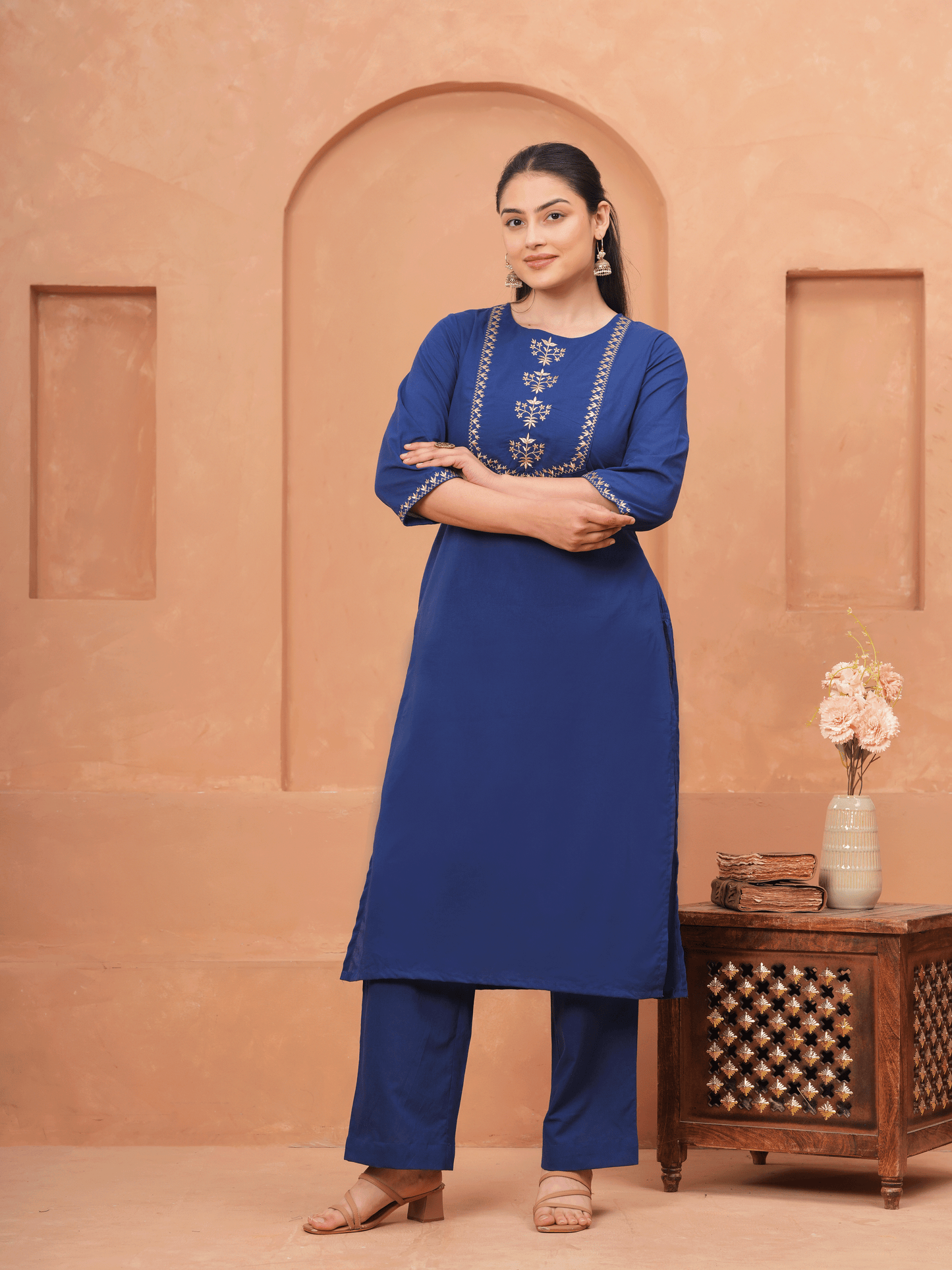Embroidered Soft Cotton Solid Straight Navy Blue Kurta