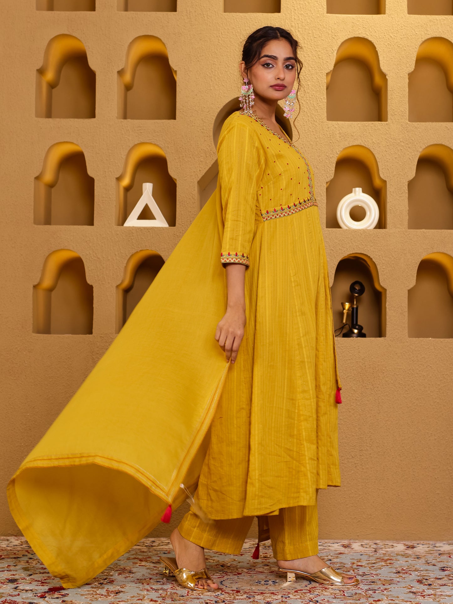 Embroidered Lurex Cotton Solid Yellow Kurta