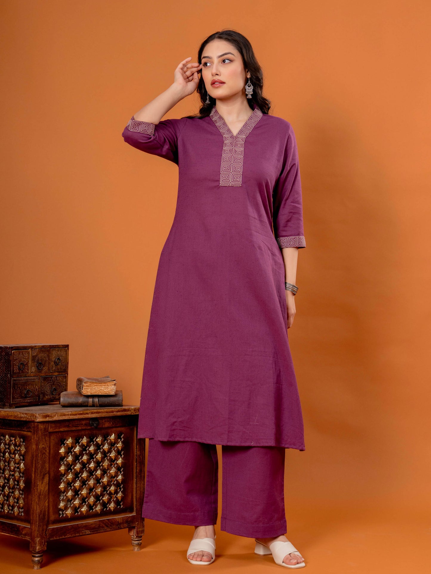 Embroidered Linen Cotton Solid Straight Purple Kurta