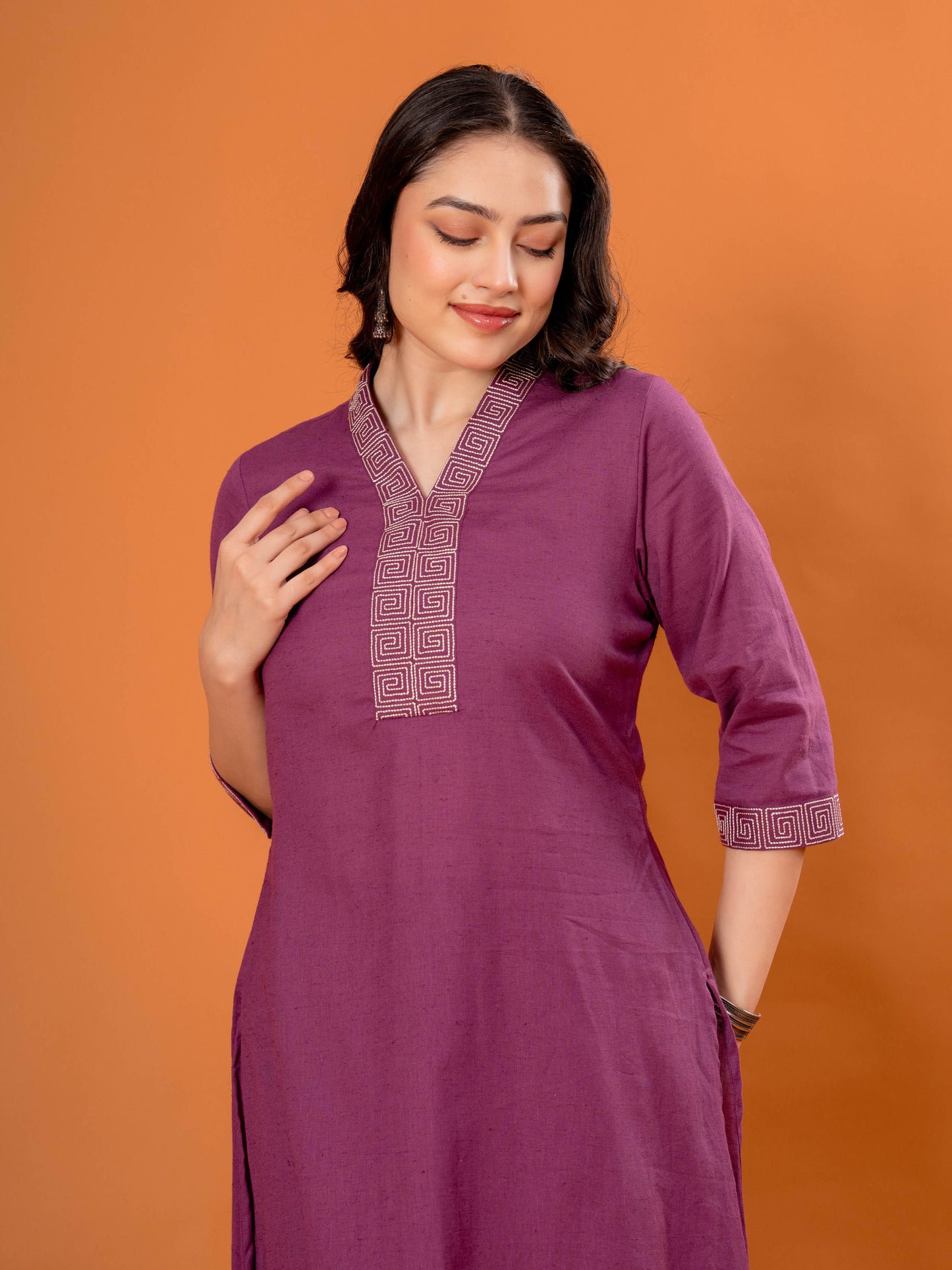 Embroidered Linen Cotton Solid Straight Purple Kurta