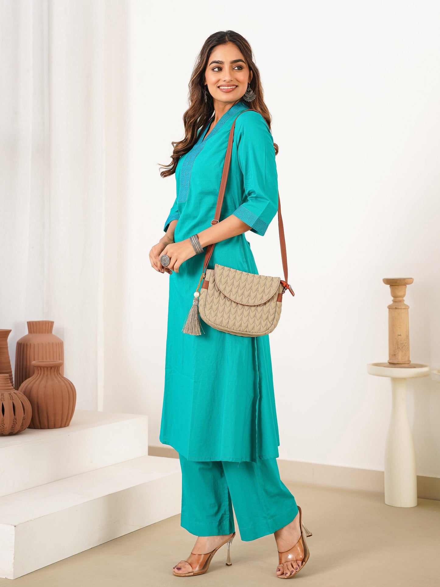 Embroidered Soft Cotton Solid Straight Green Kurta