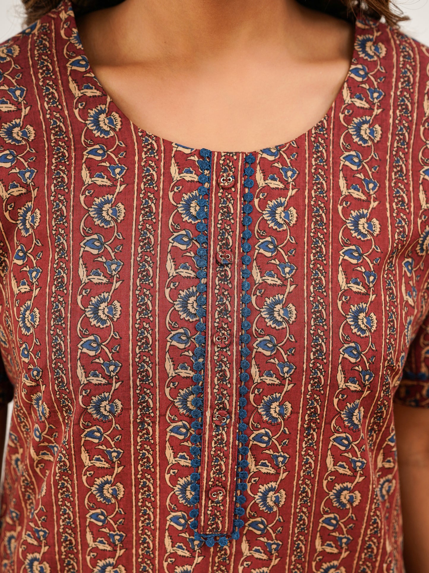 Soft Cotton Floral Straight Maroon Nighty