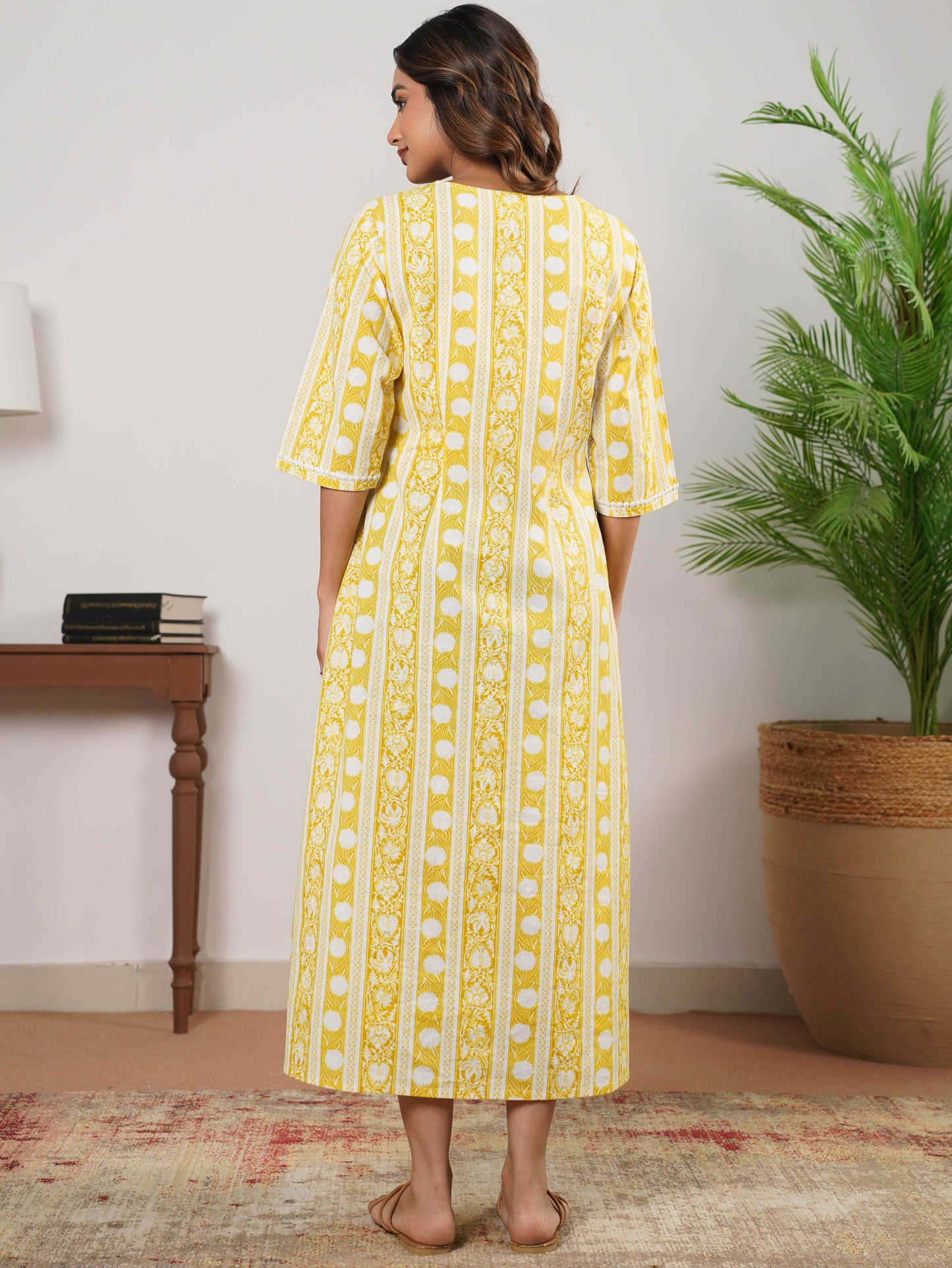 Soft Cotton Floral Straight Yellow Nighty