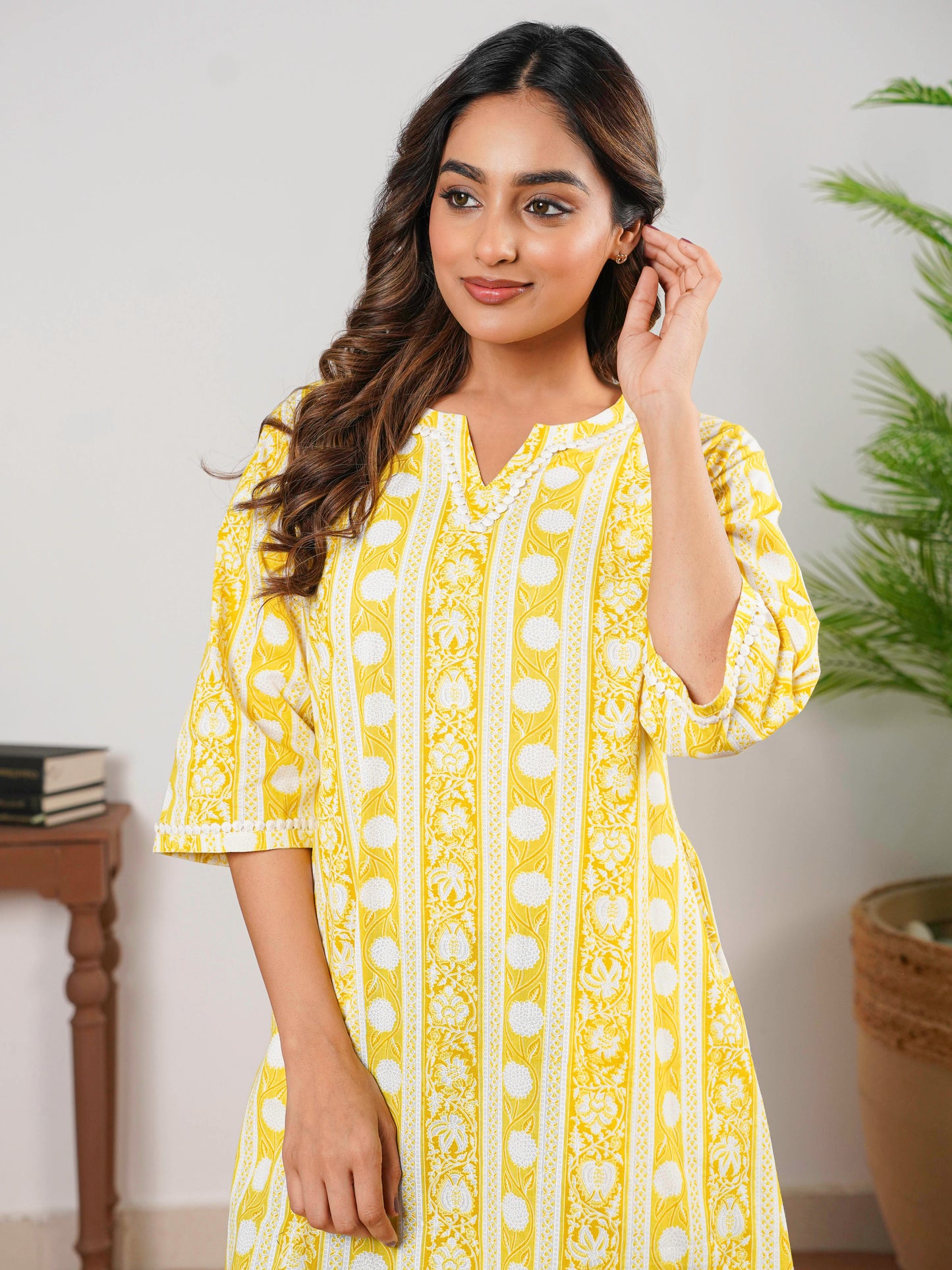 Soft Cotton Floral Straight Yellow Nighty