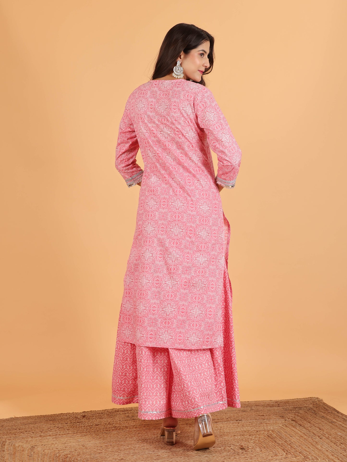 Soft Cotton Geometric Straight Pink Kurta
