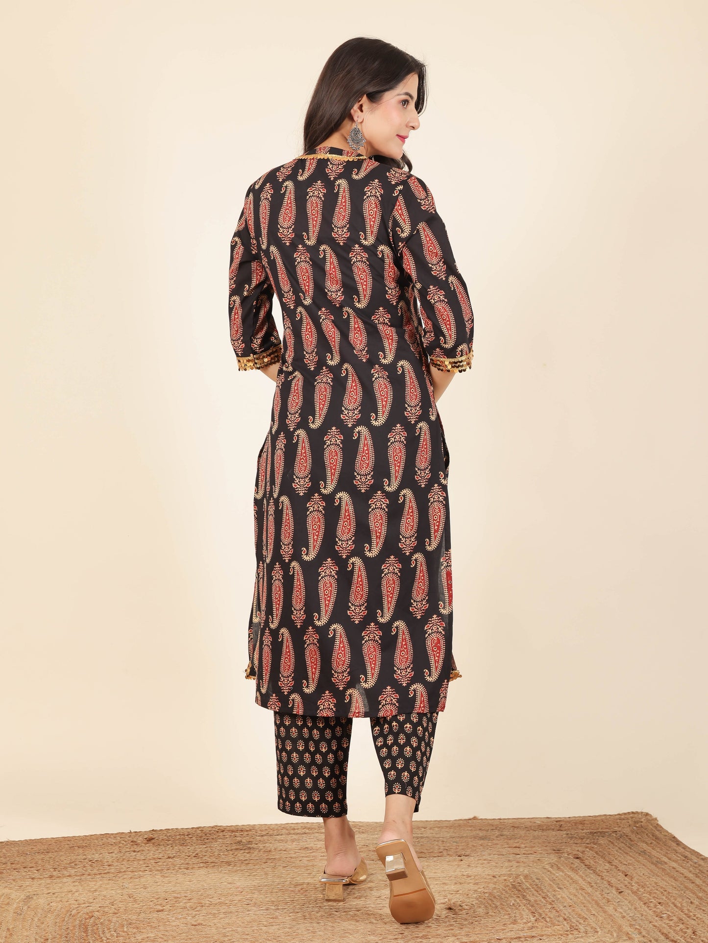 Soft Cotton Paisley Straight Black Kurta