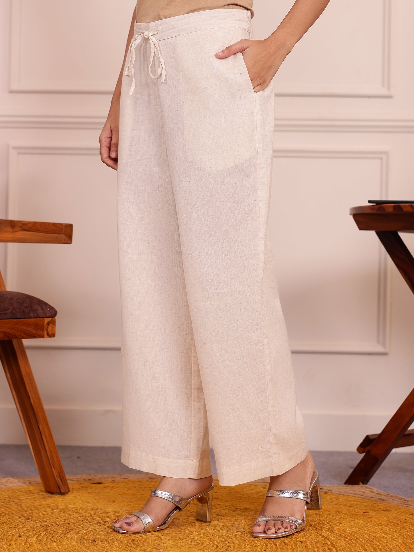 Embroidered Blended Silk Solid Straight Lavender Kurta