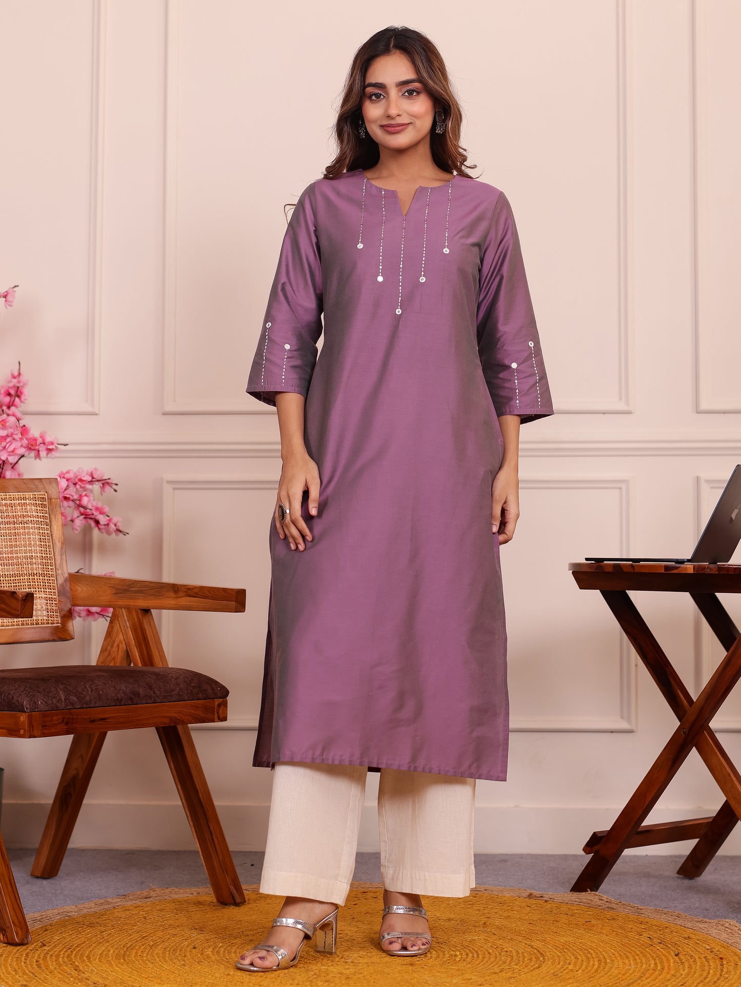 Embroidered Blended Silk Solid Straight Lavender Kurta