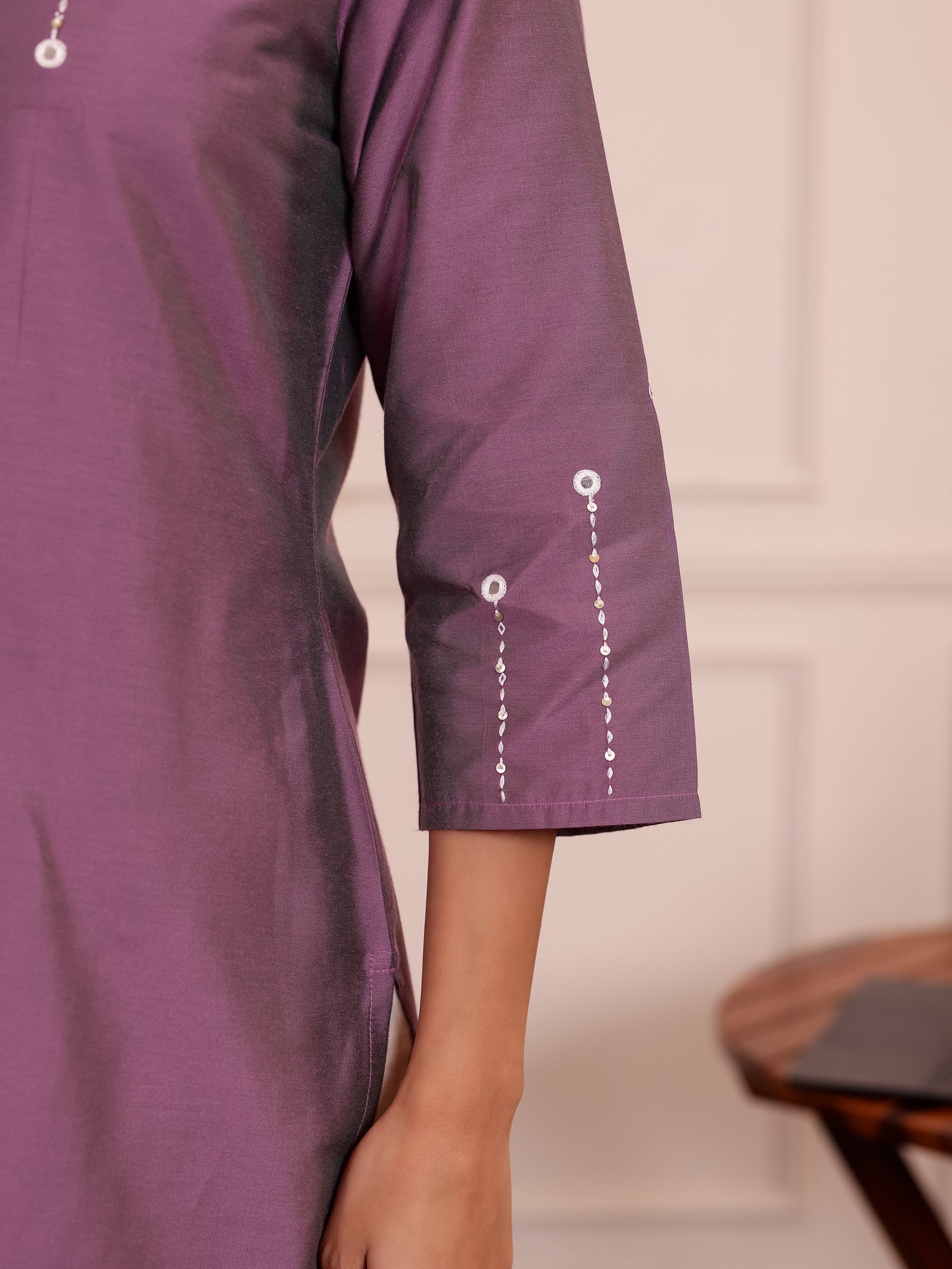 Embroidered Blended Silk Solid Straight Lavender Kurta