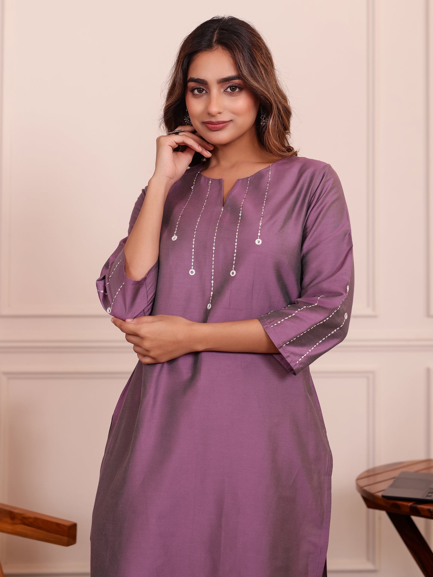 Embroidered Blended Silk Solid Straight Lavender Kurta
