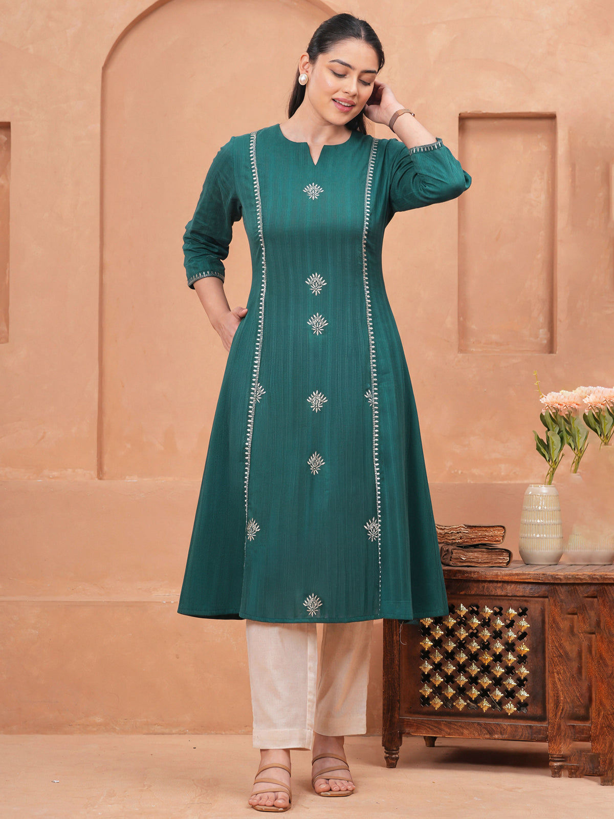 Embroidered Cotton Dobby Solid Straight Green Kurta