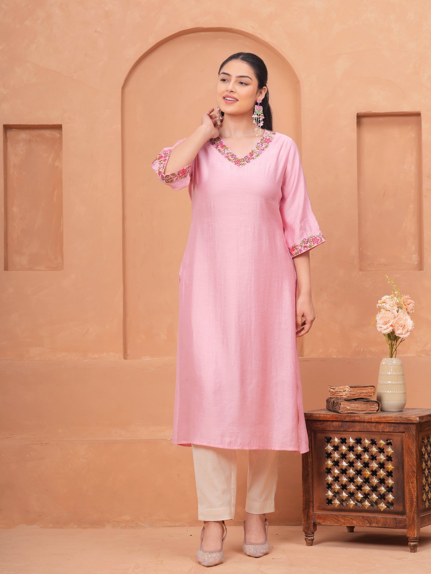 Embroidered Blended Silk Solid Straight Pink Kurta