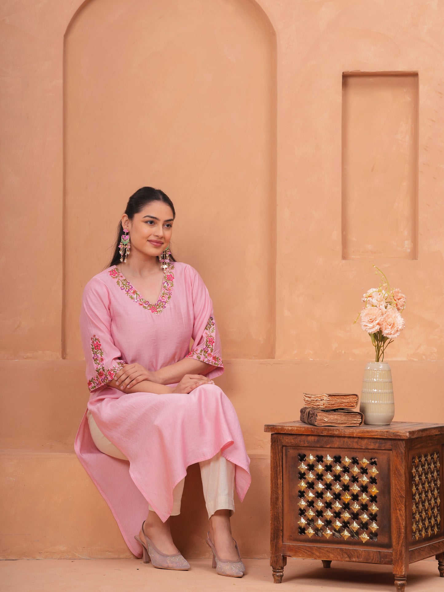 Embroidered Blended Silk Solid Straight Pink Kurta