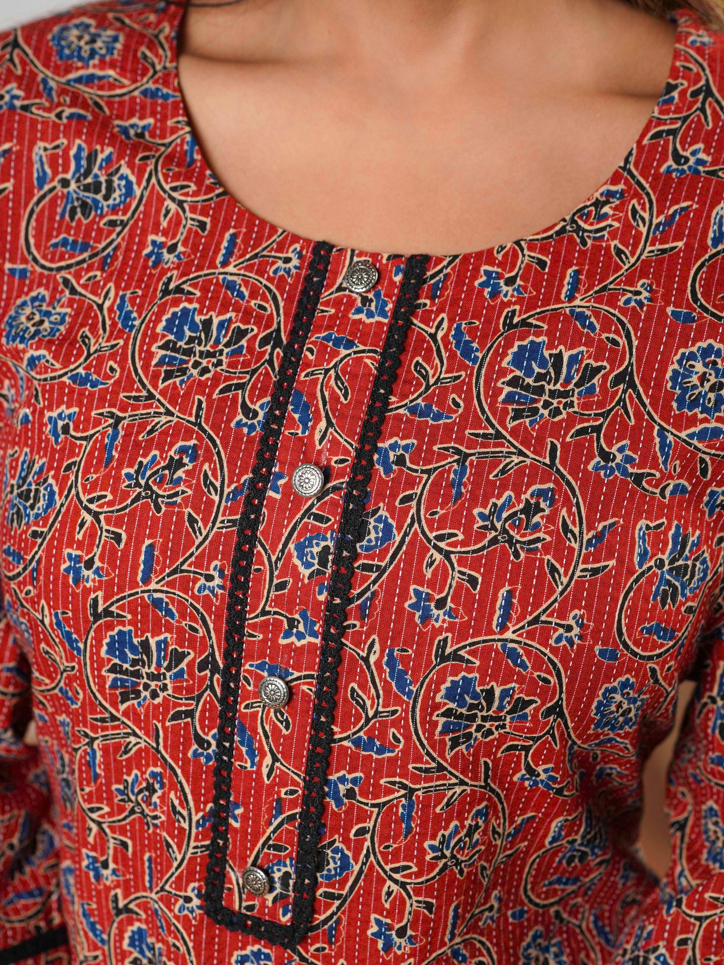 Kantha Cotton Jaal Straight Maroon Kurta
